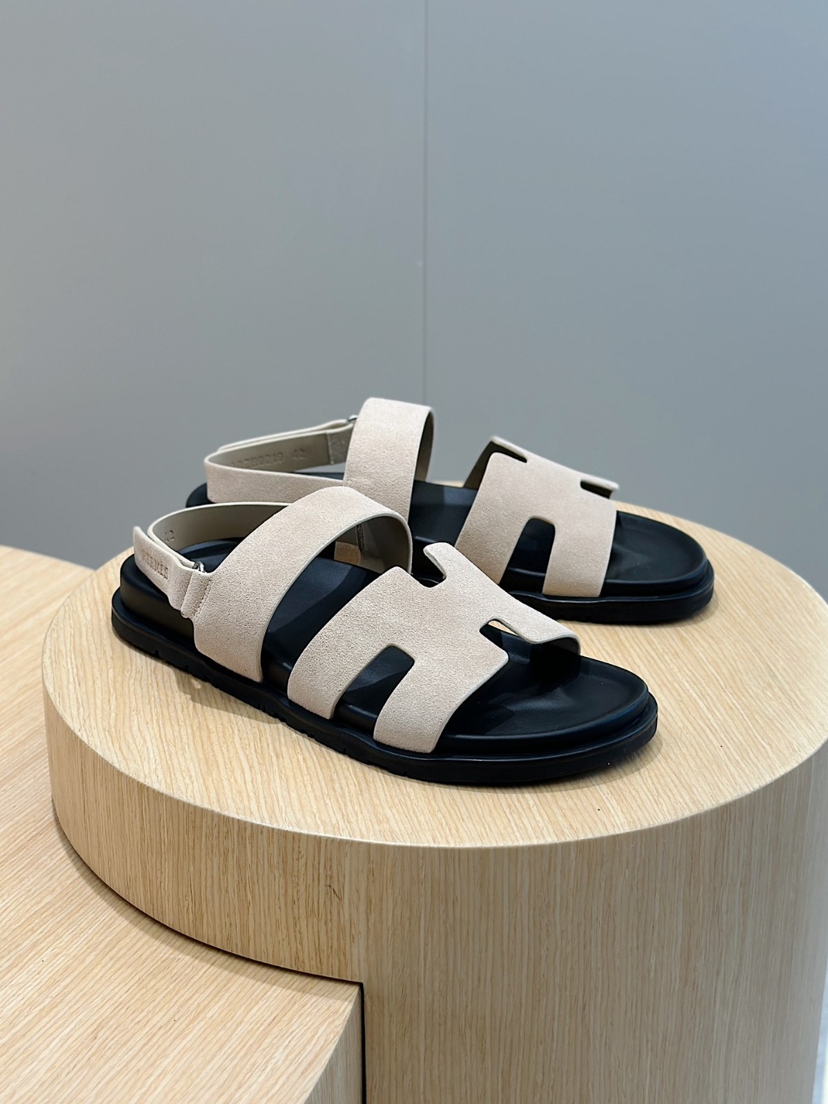 057 32123124 size 38-45