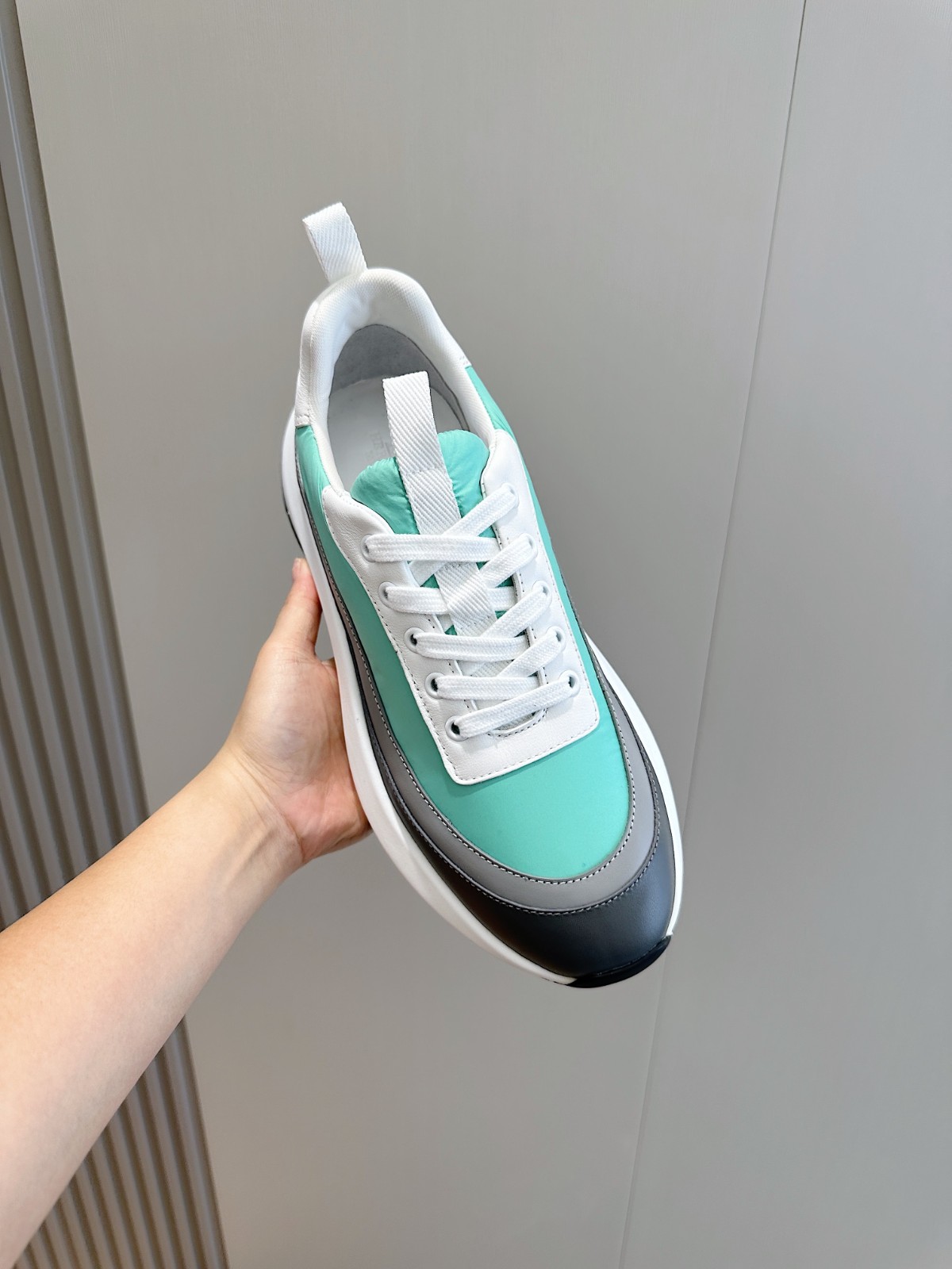 052 40123137 size 38-45