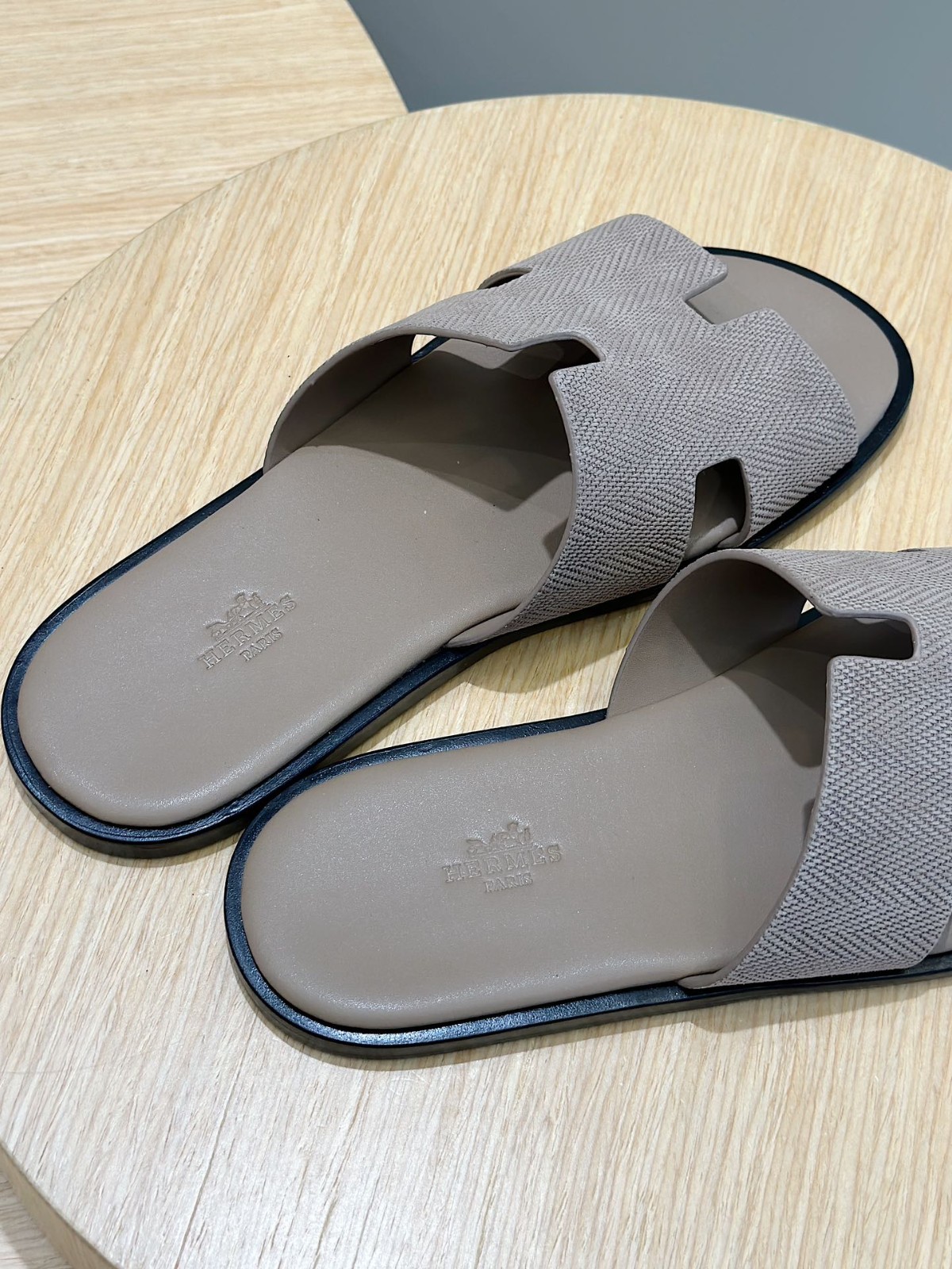 041 35123122 size 38-45