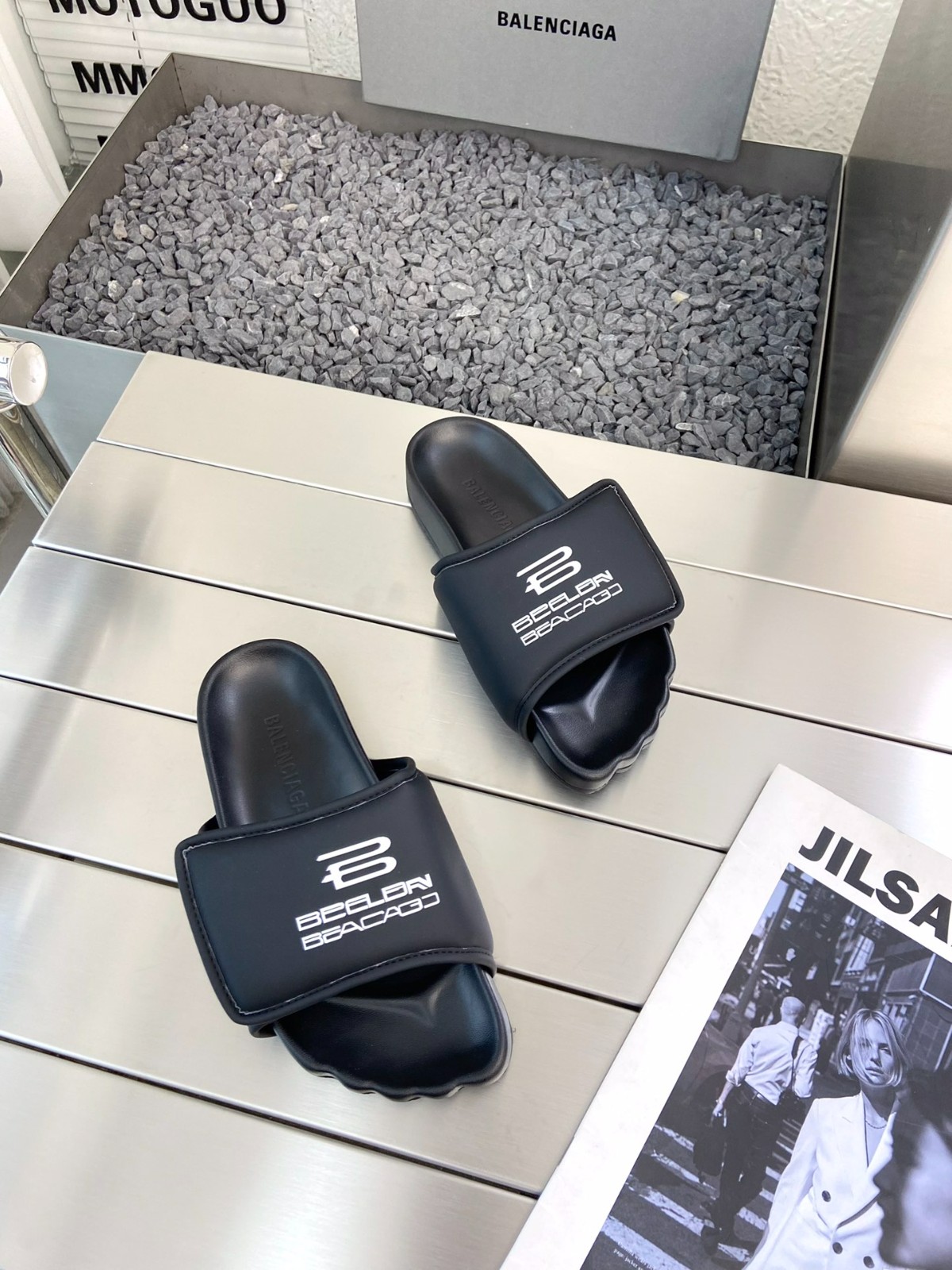 014 23123089 size 35-44