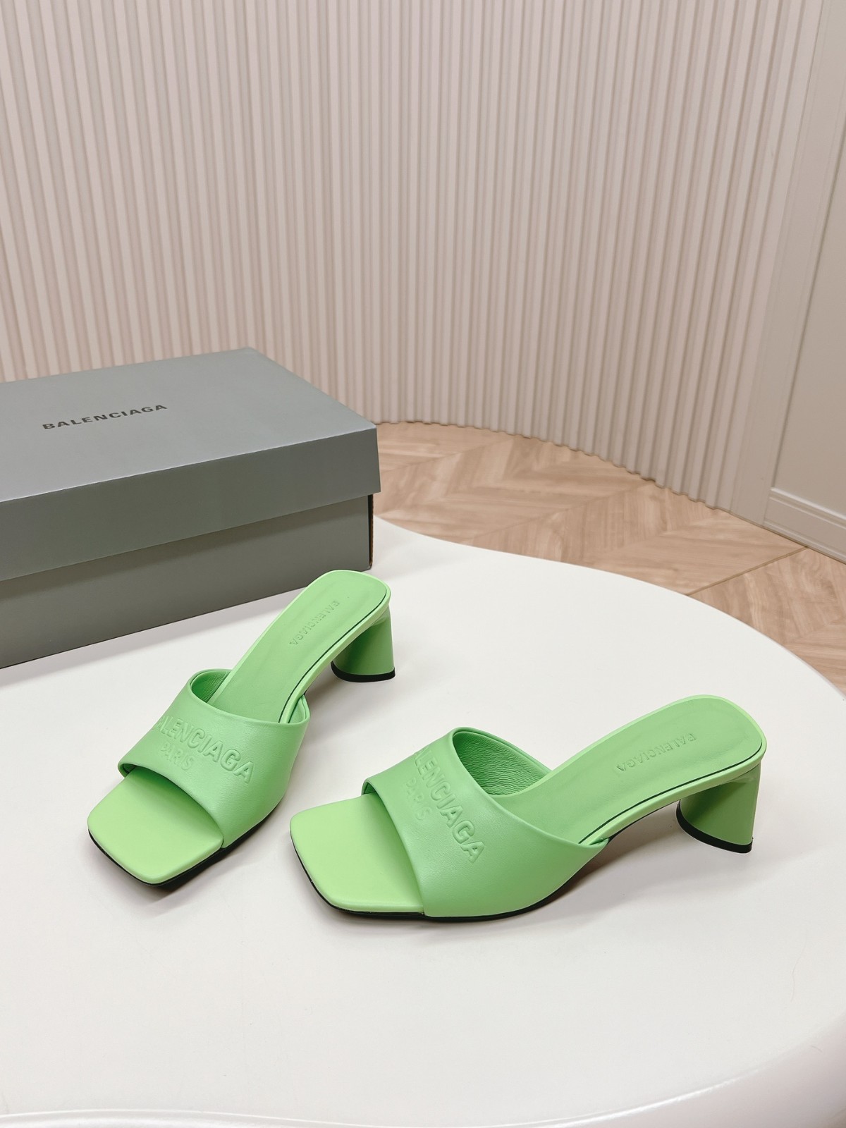 009 28123106 size 35-40