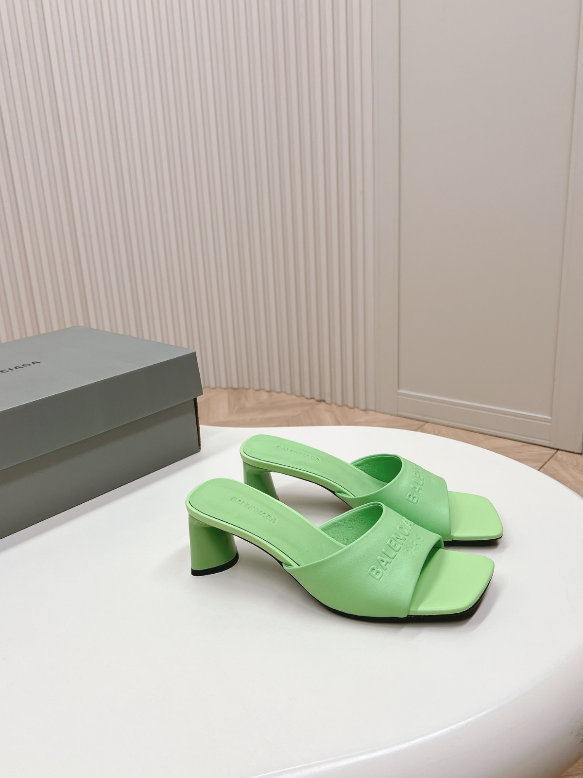 009 28123106 size 35-40