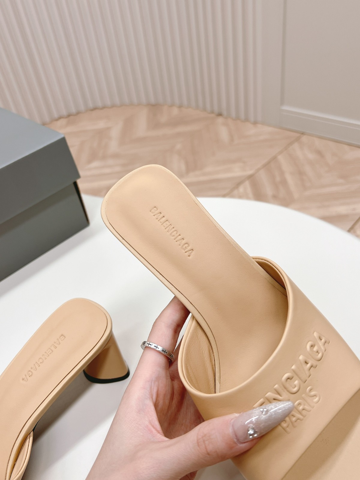 008 28123106 size 35-40