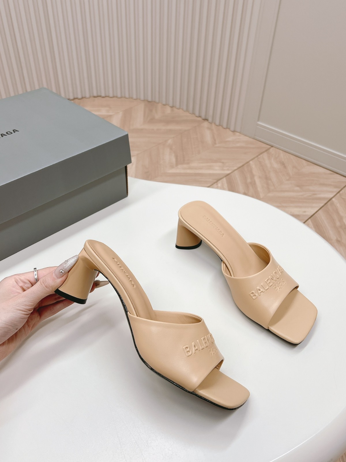 008 28123106 size 35-40