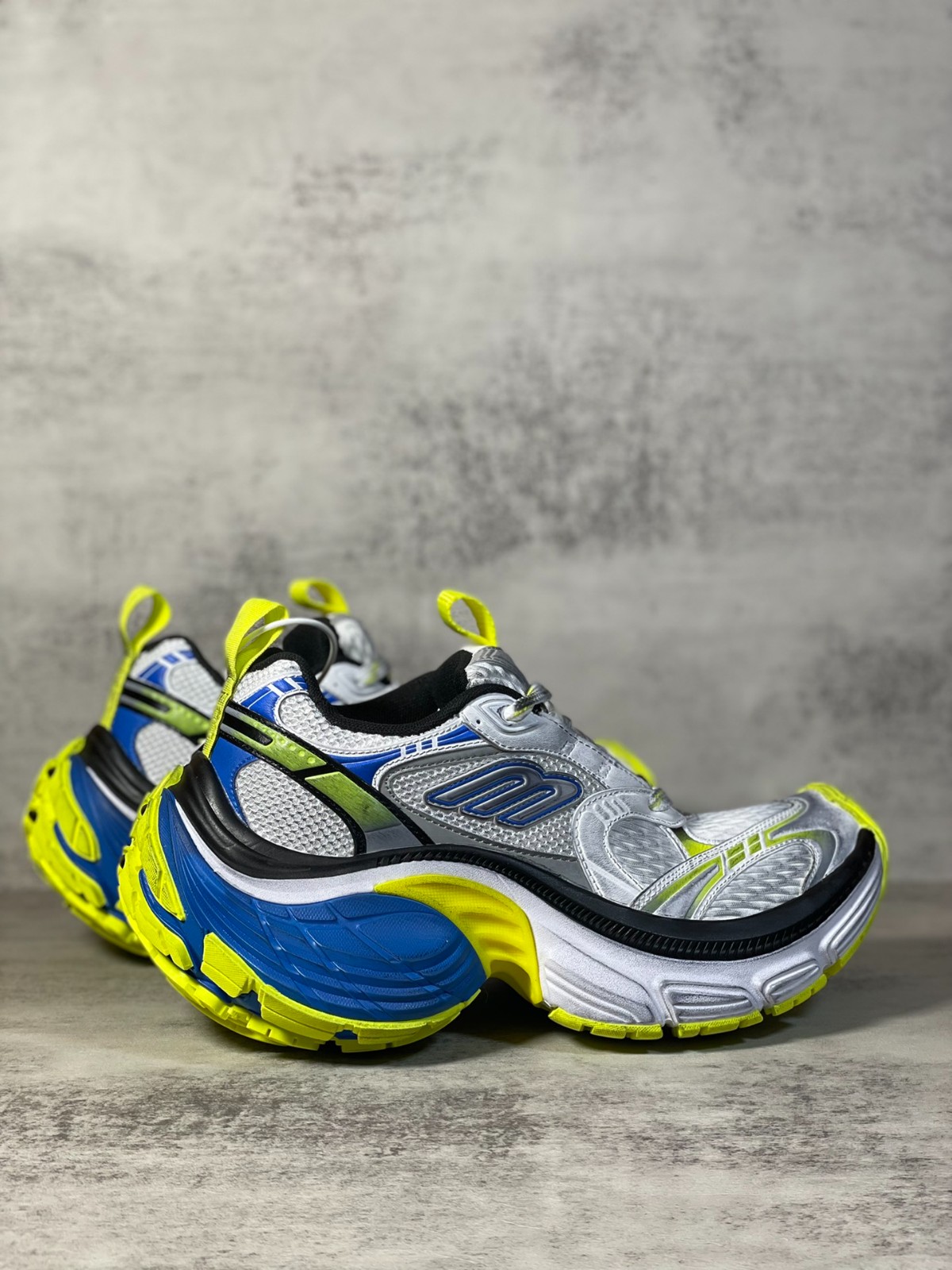 101 size 35-46