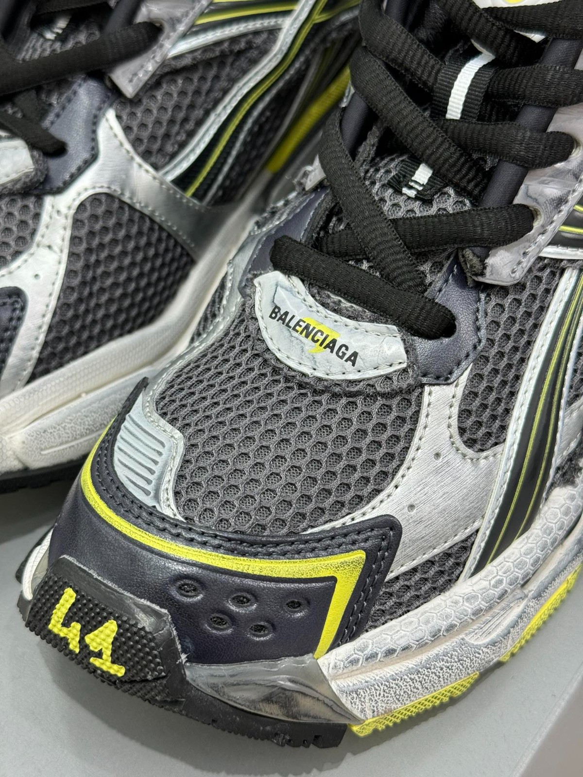 056 45123152 size 35-46