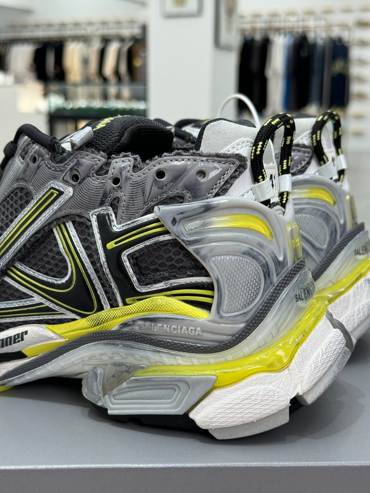 056 45123152 size 35-46