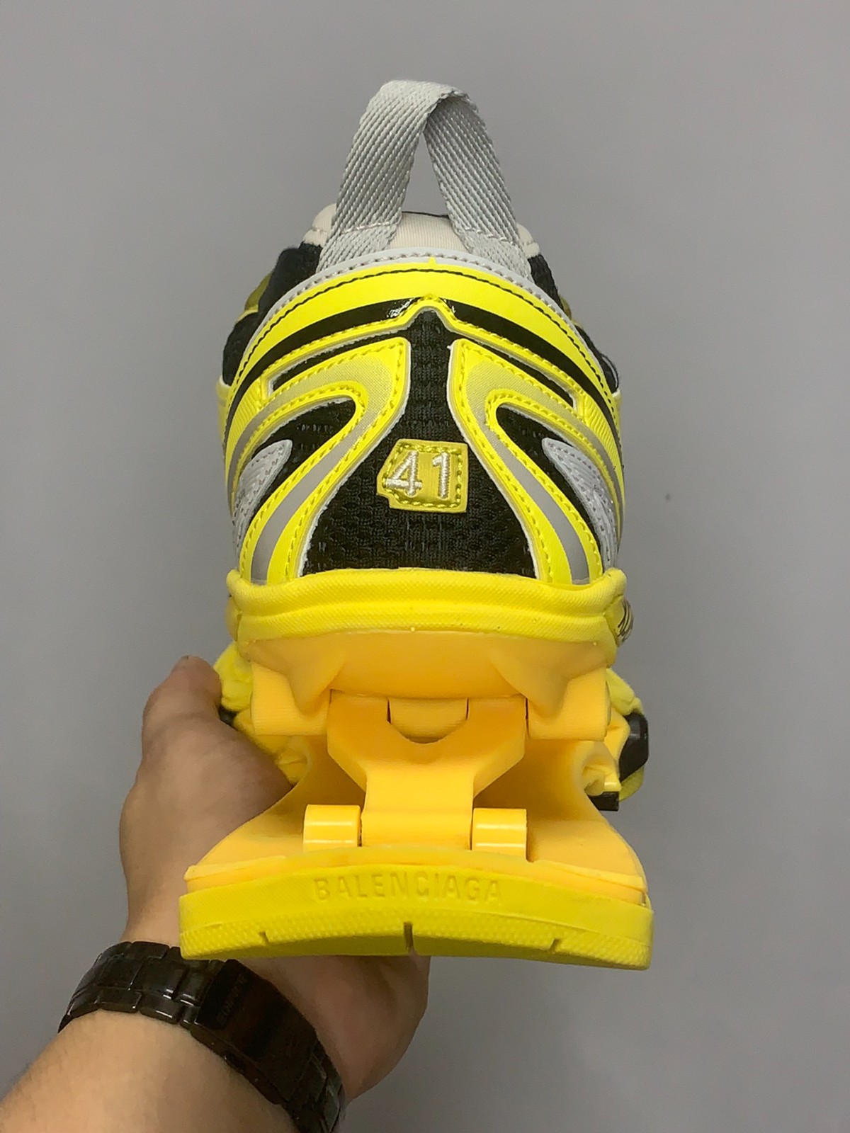 040 52123166 size 35-46