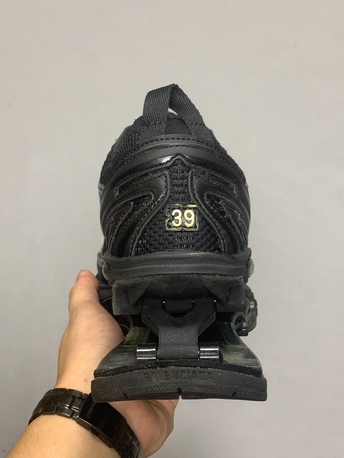 038 52123166 size 35-46