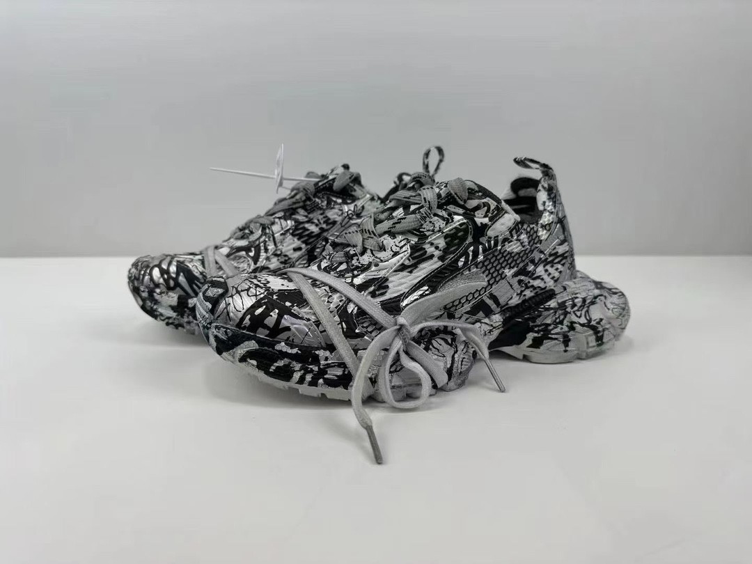 037 42123134 size 35-46