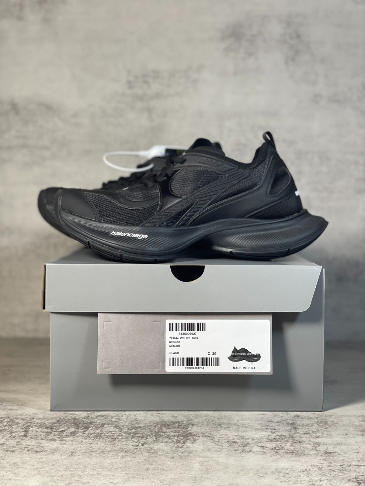 022 33123112 size 35-46
