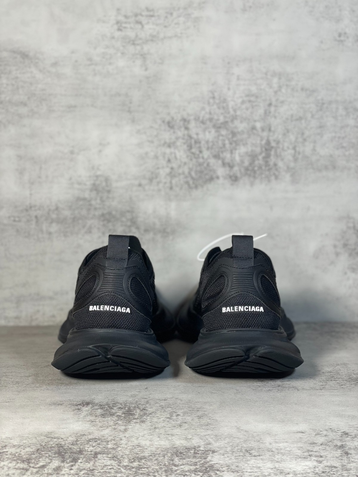 022 33123112 size 35-46