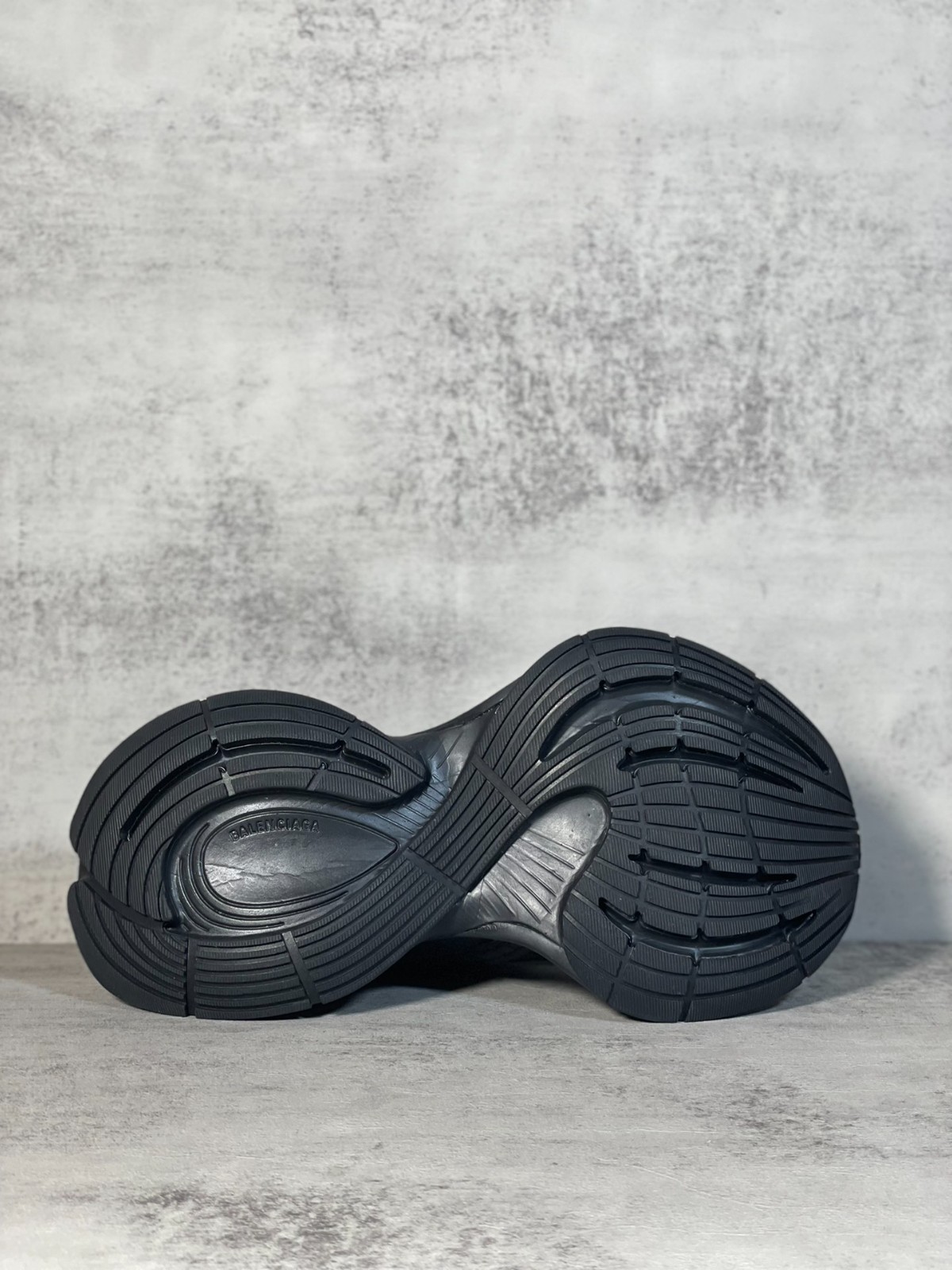 022 33123112 size 35-46
