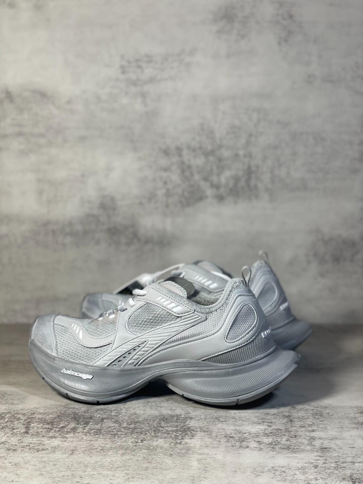 020 33123112 size 35-46