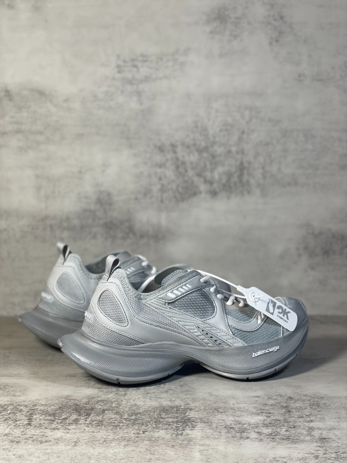 020 33123112 size 35-46