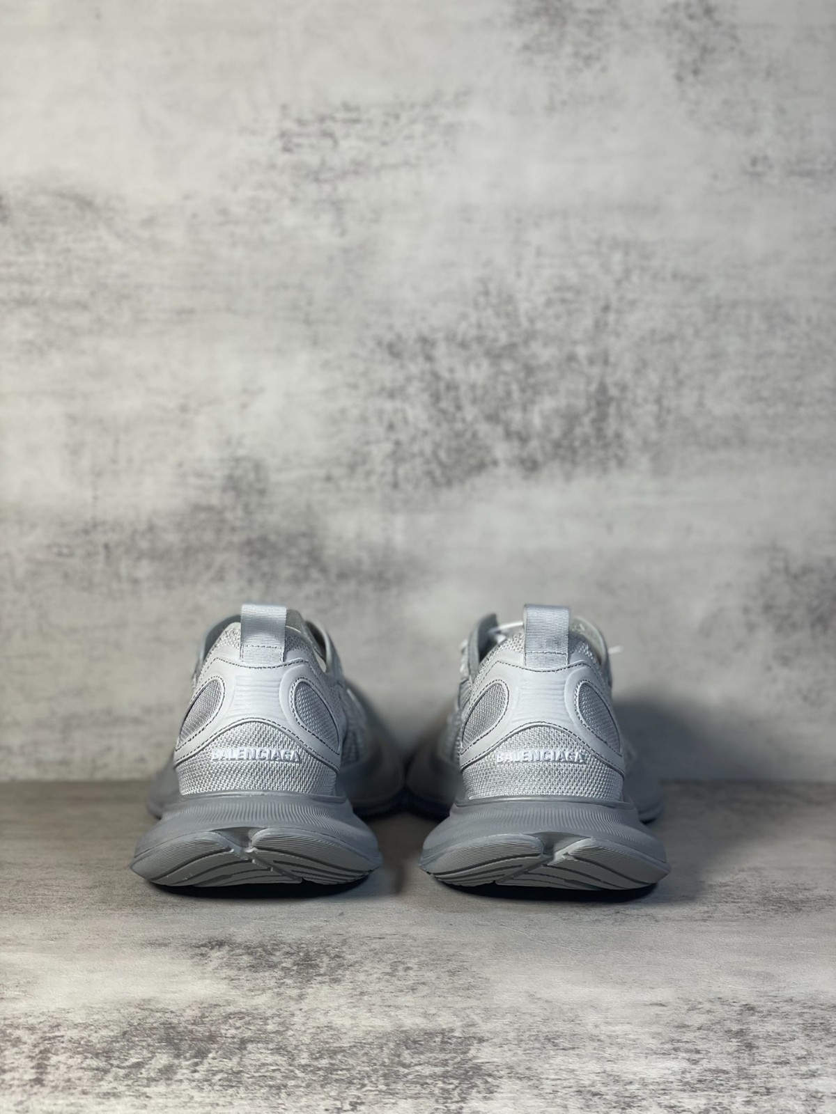 020 33123112 size 35-46