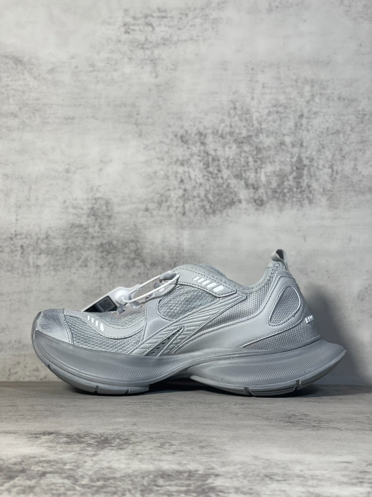 020 33123112 size 35-46