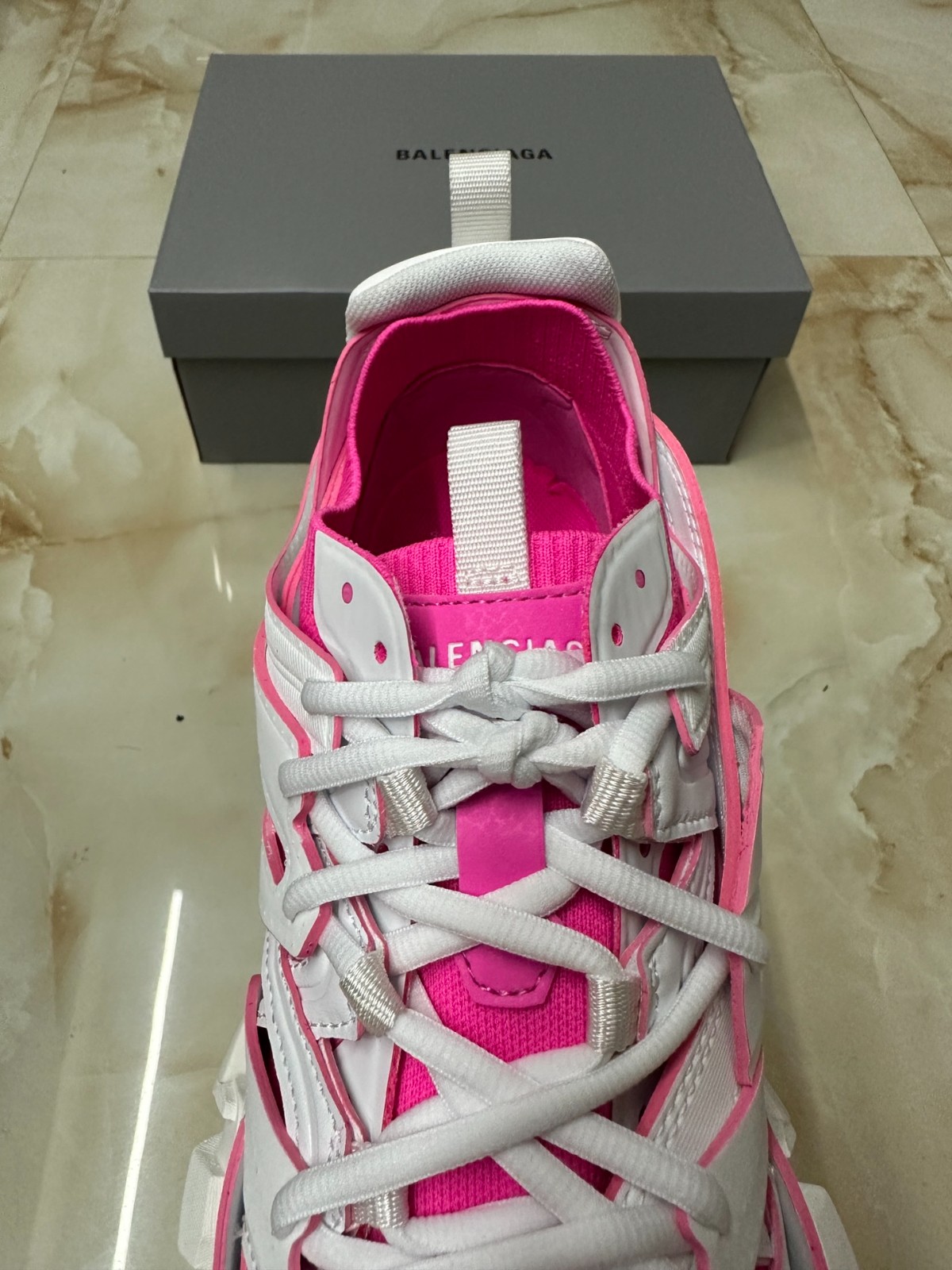 006 42123138 size 35-46