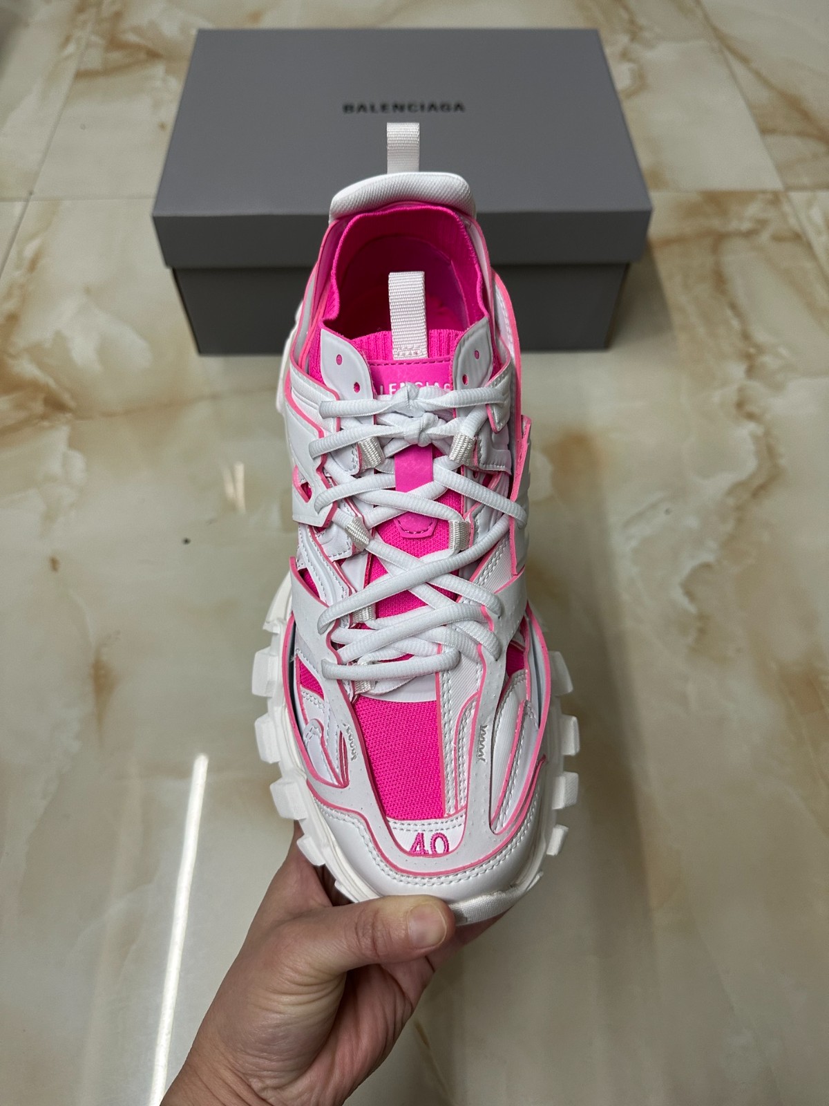 006 42123138 size 35-46