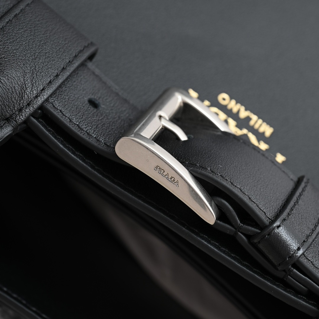 074 90123242 size 32x23x11cm
