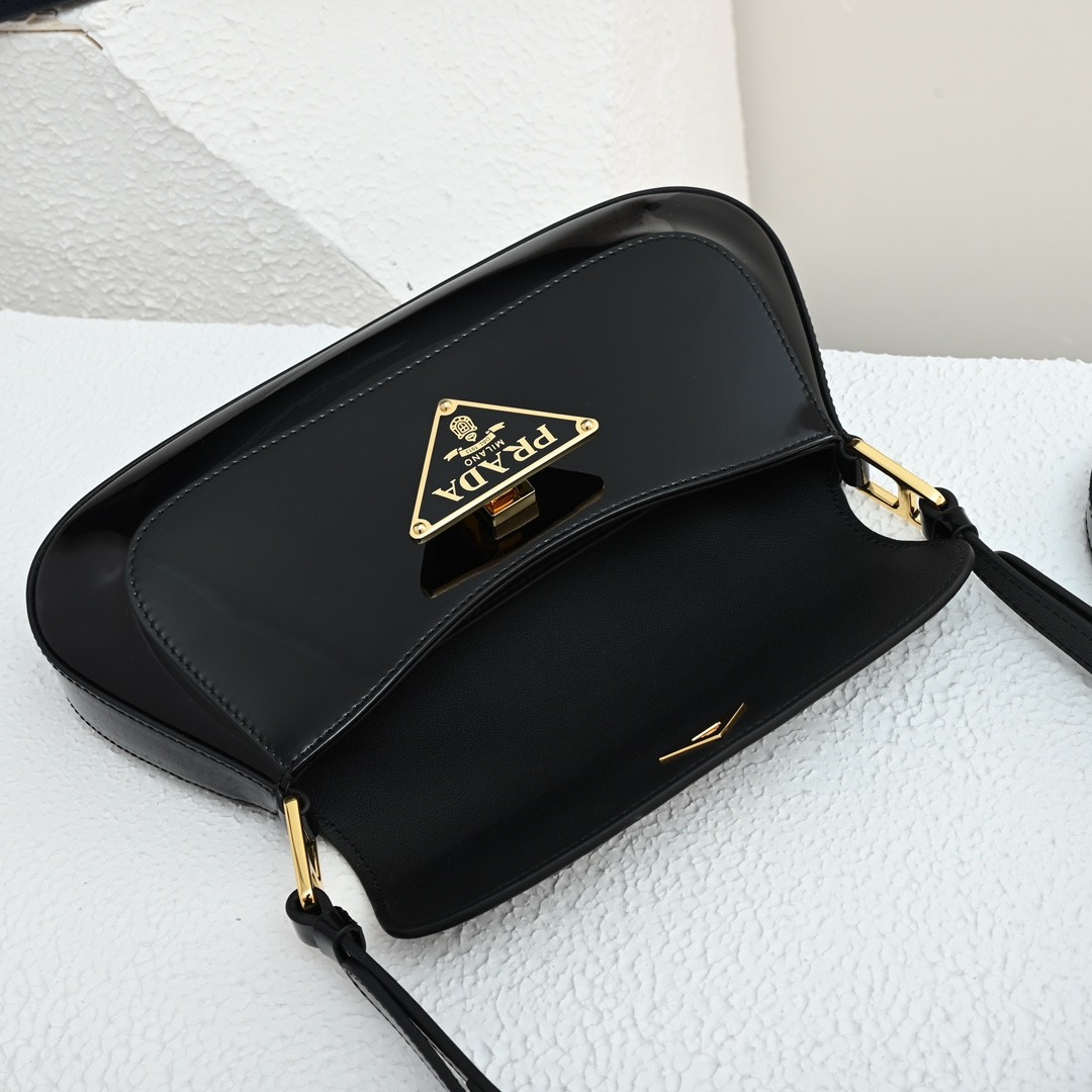 056 65123204 size 24x11x4cm