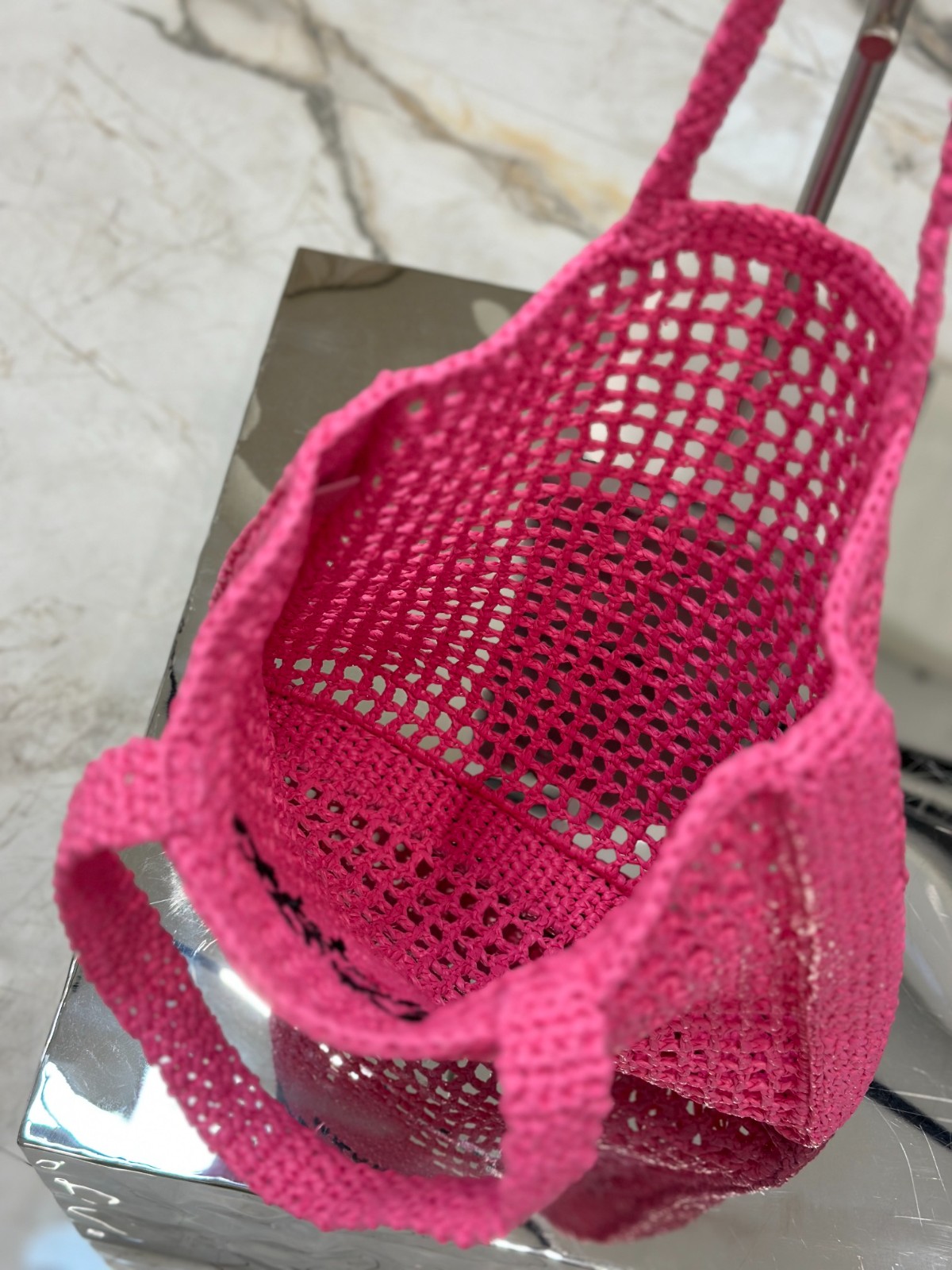 051 48123152 size 36x38x3cm
