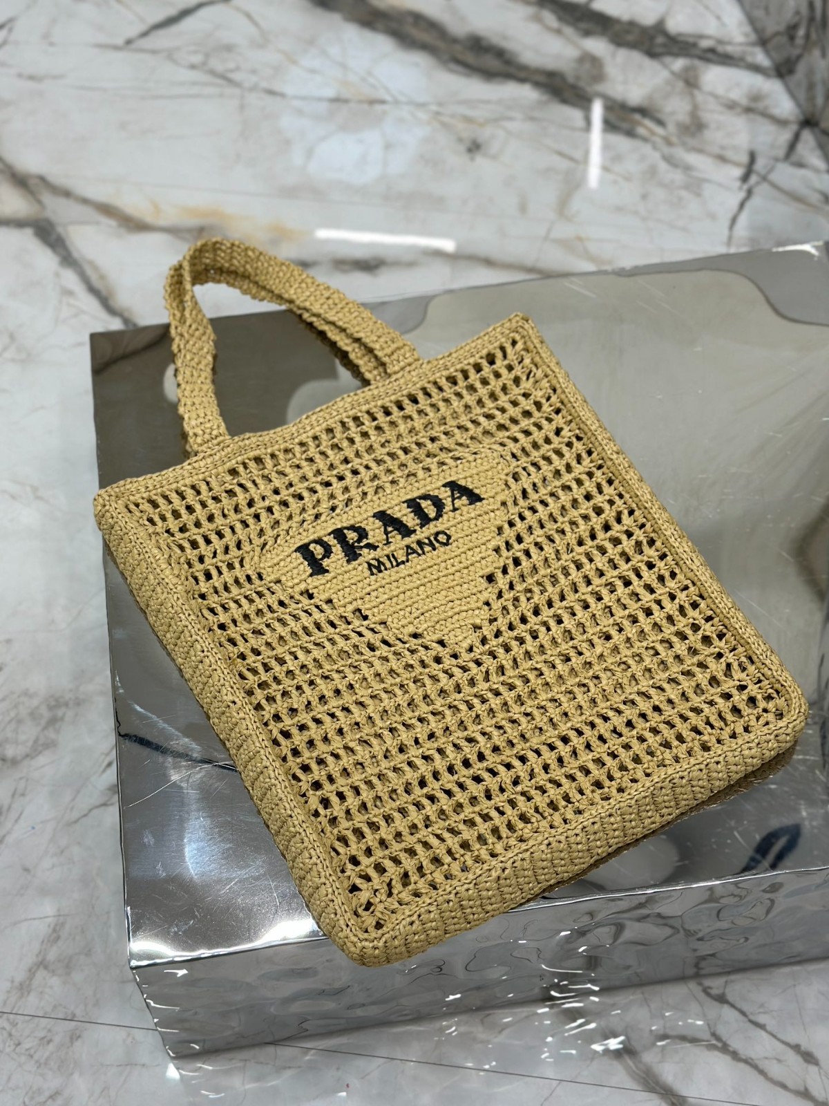 044 48123152 size 36x38x3cm