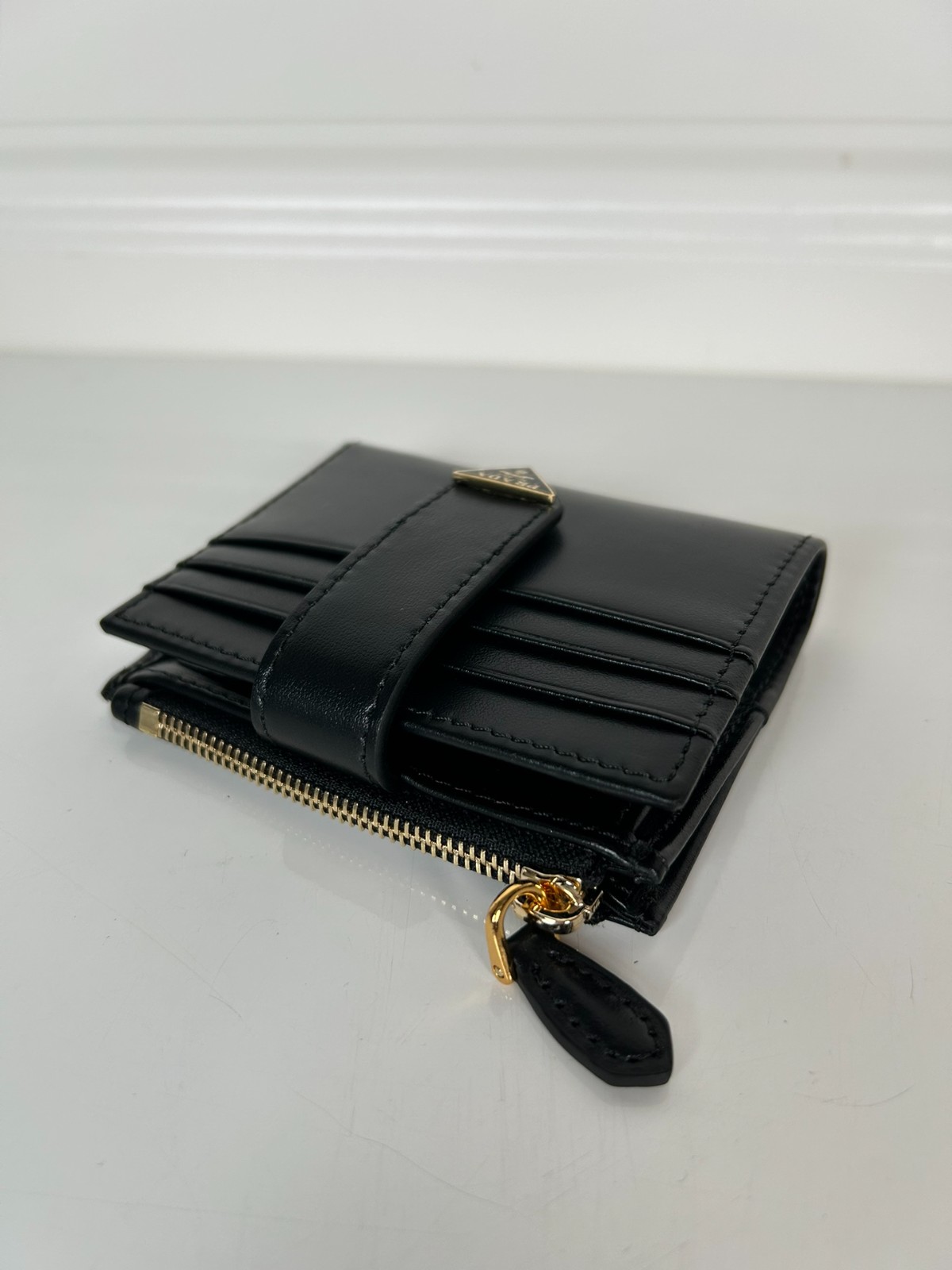 025 25123098 size 8×10cm