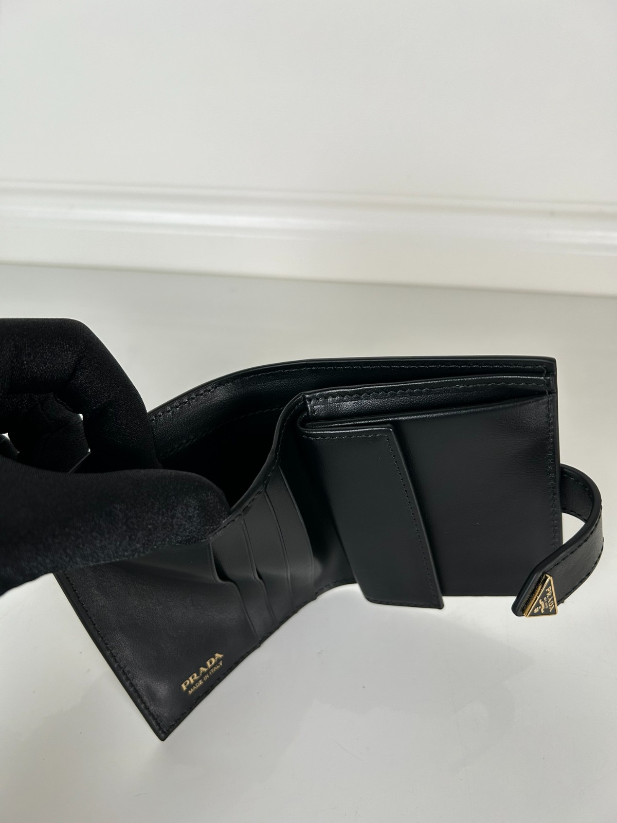 024 26123102 size 11.2×8.5cm