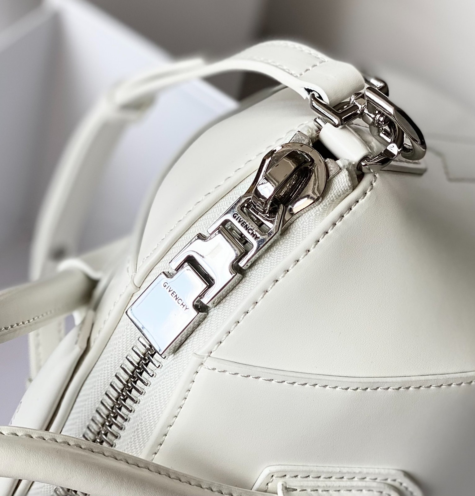 012 75123206;80123224;85123228 size 23x27x13cm;size 28cm;size 33cm