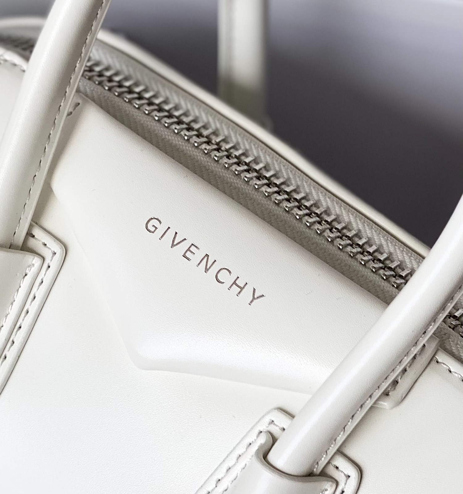012 75123206;80123224;85123228 size 23x27x13cm;size 28cm;size 33cm
