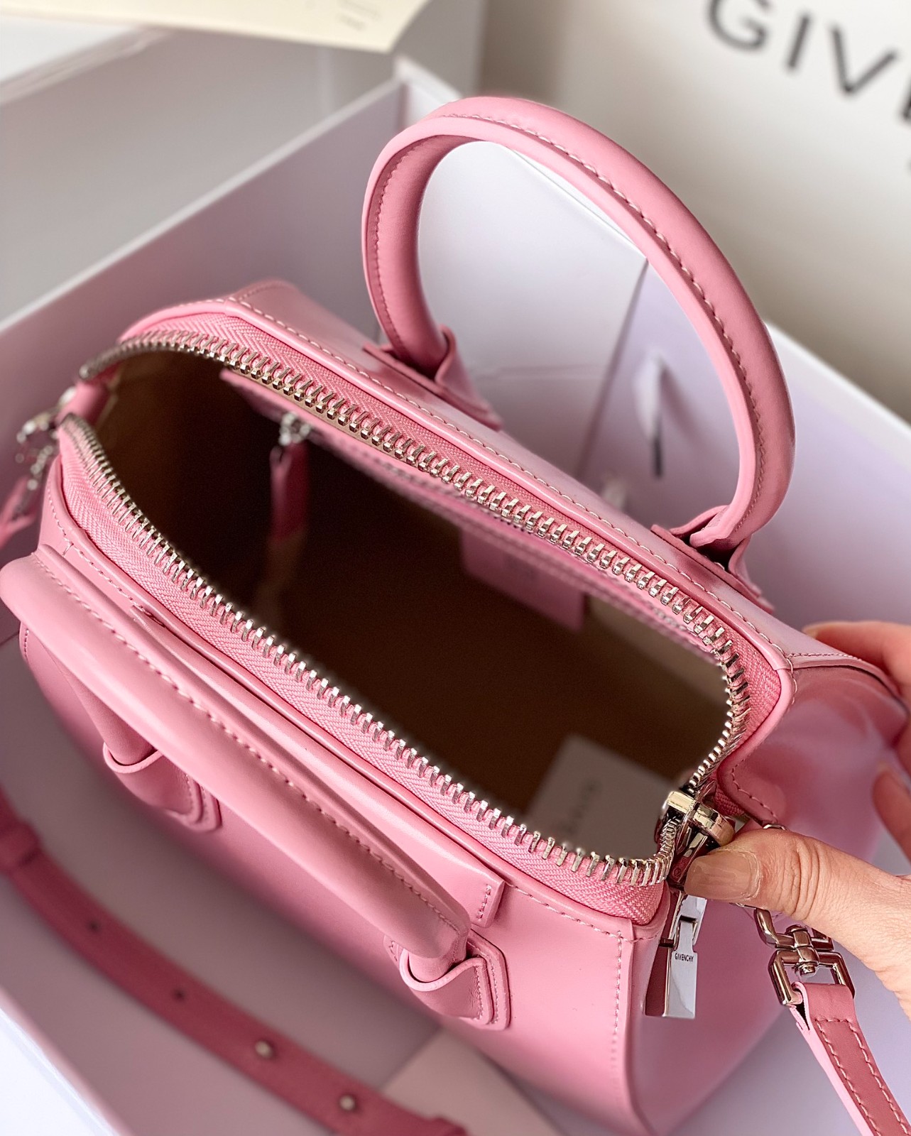 011 75123206;80123224;85123228 size 23x27x13cm;size 28cm;size 33cm