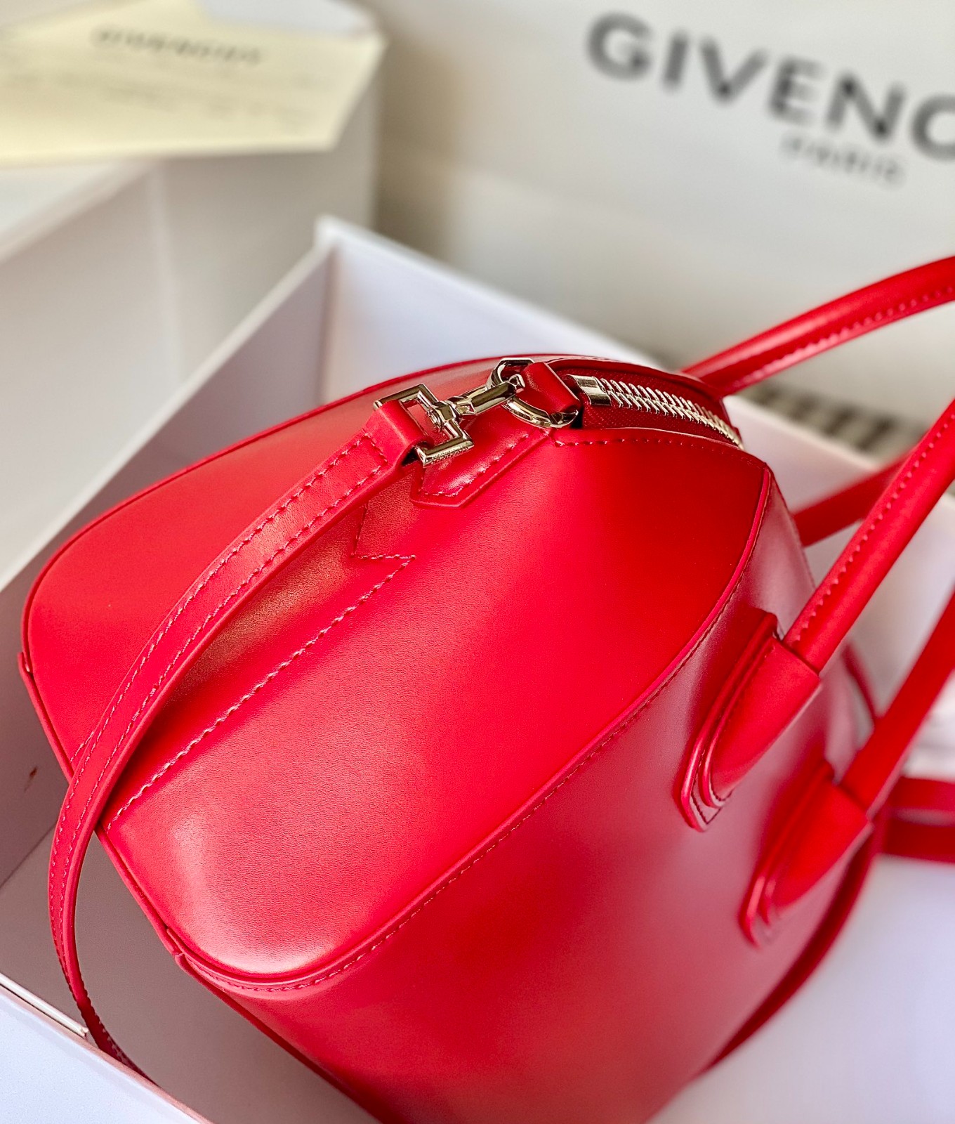 010 75123206;80123224;85123228 size 23x27x13cm;size 28cm;size 33cm