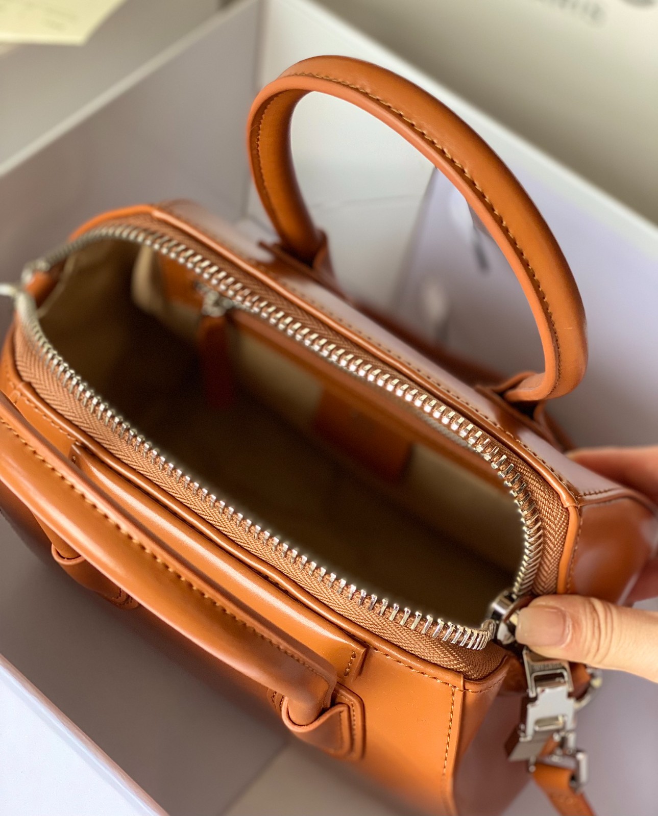 009 75123206;80123224;85123228 size 23x27x13cm;size 28cm;size 33cm