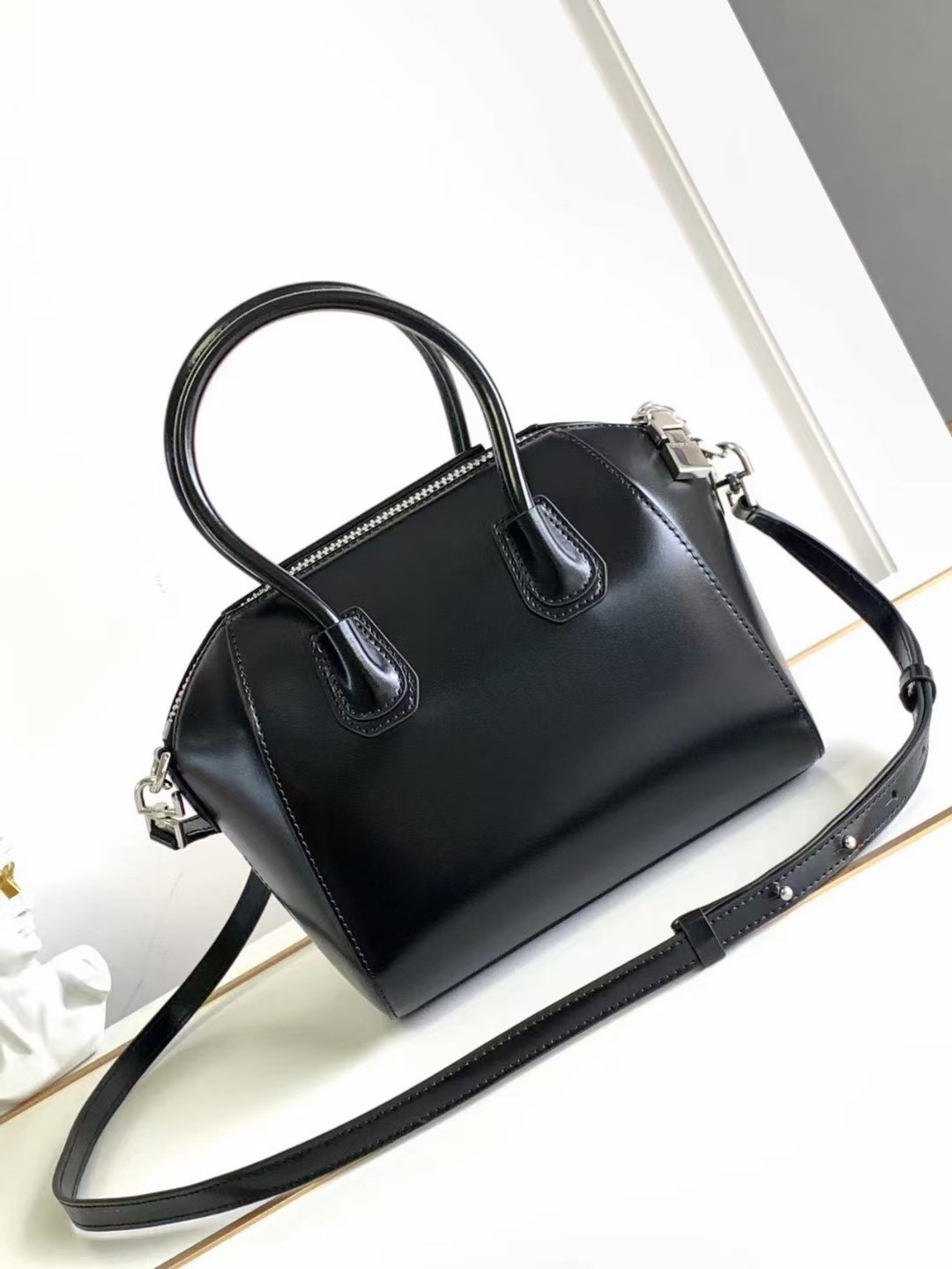 006 75123206 size 22x27x13cm