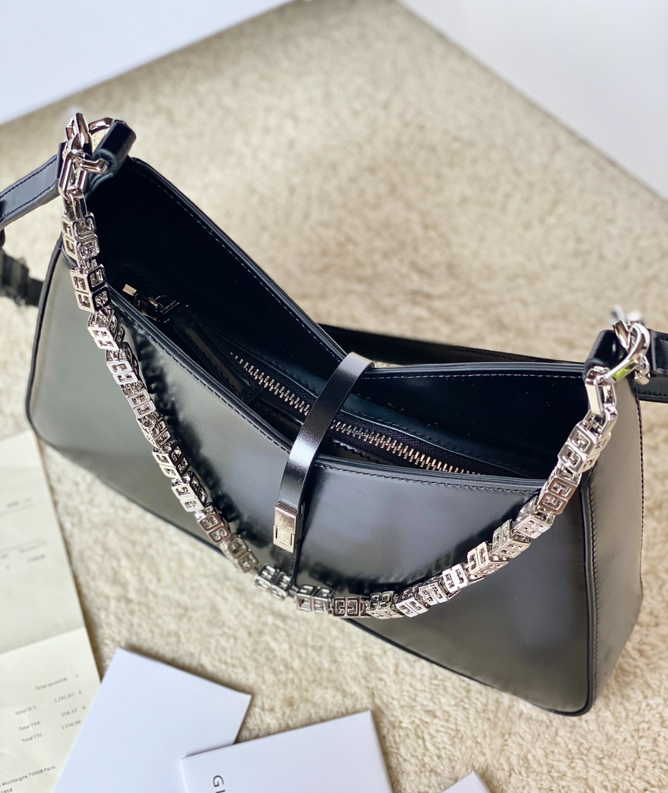 004 85123228 size 29x23x6cm