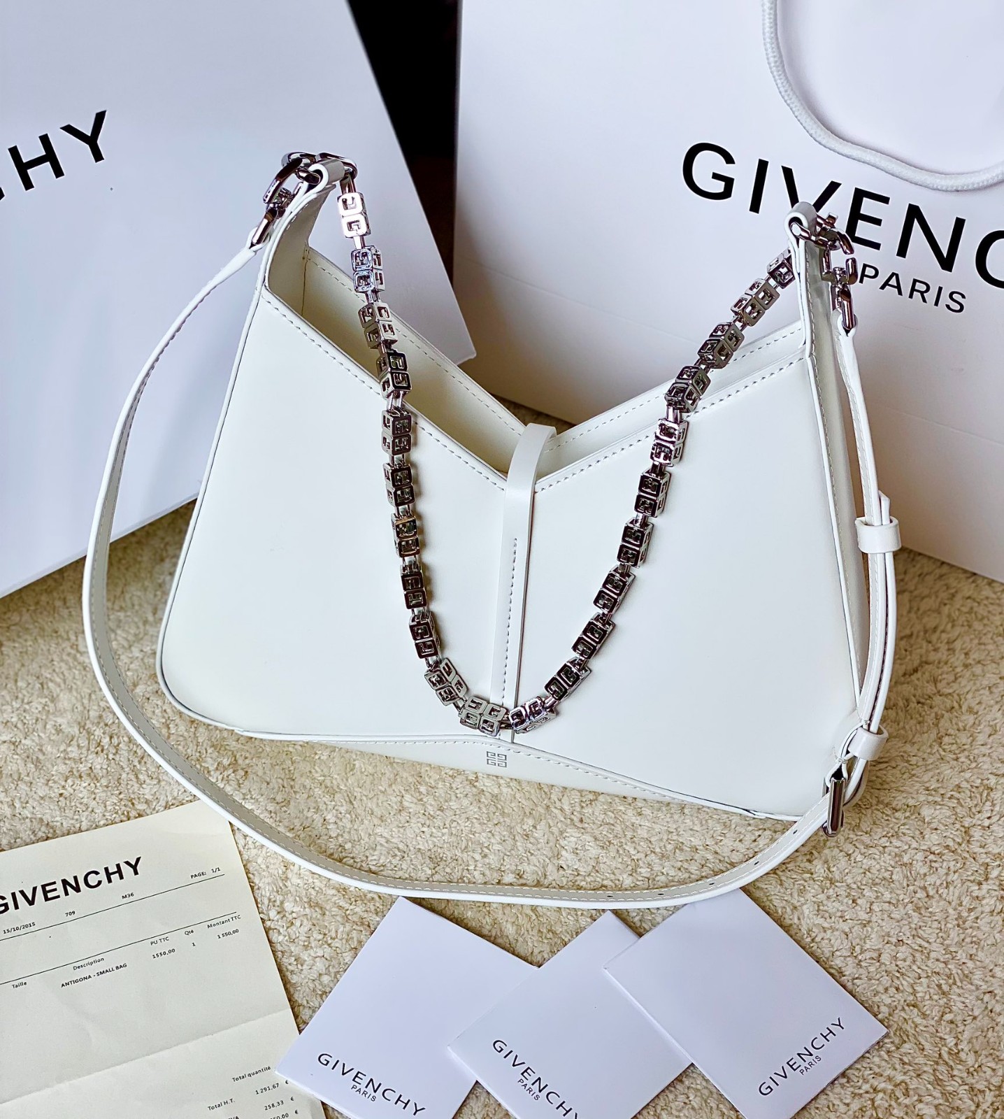 003 85123228 size 29x23x6cm