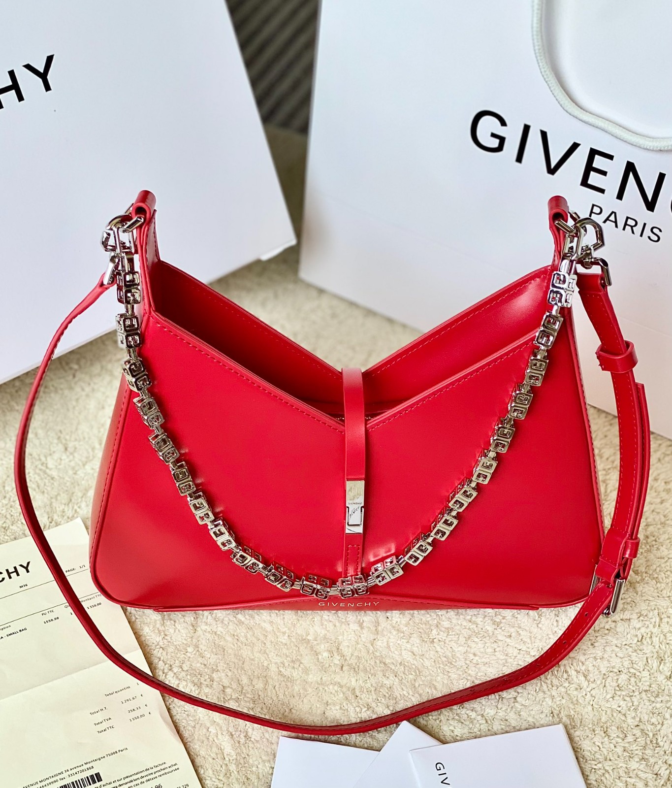 001 85123228 size 29x23x6cm