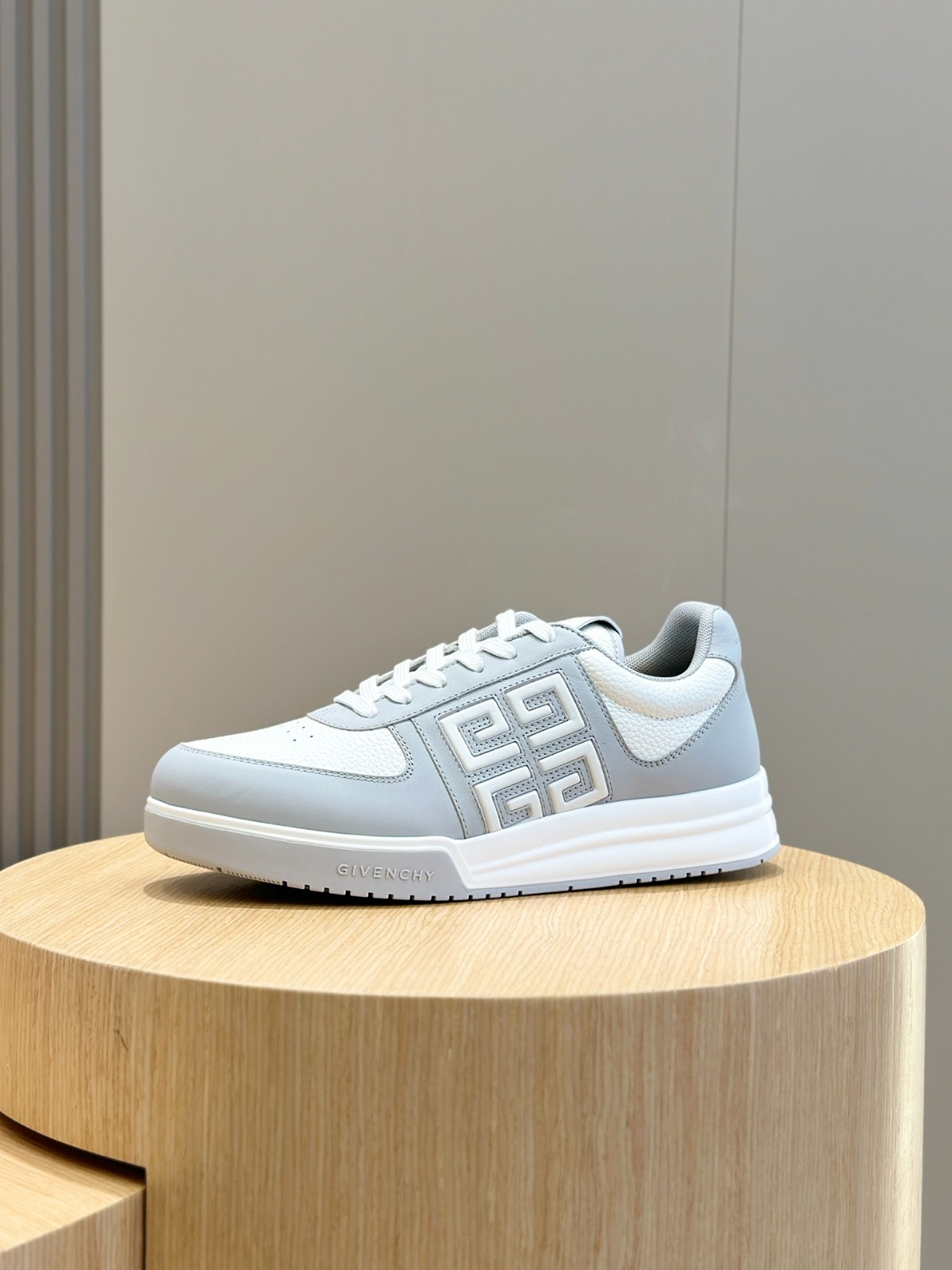 030 38123159 size 38-45