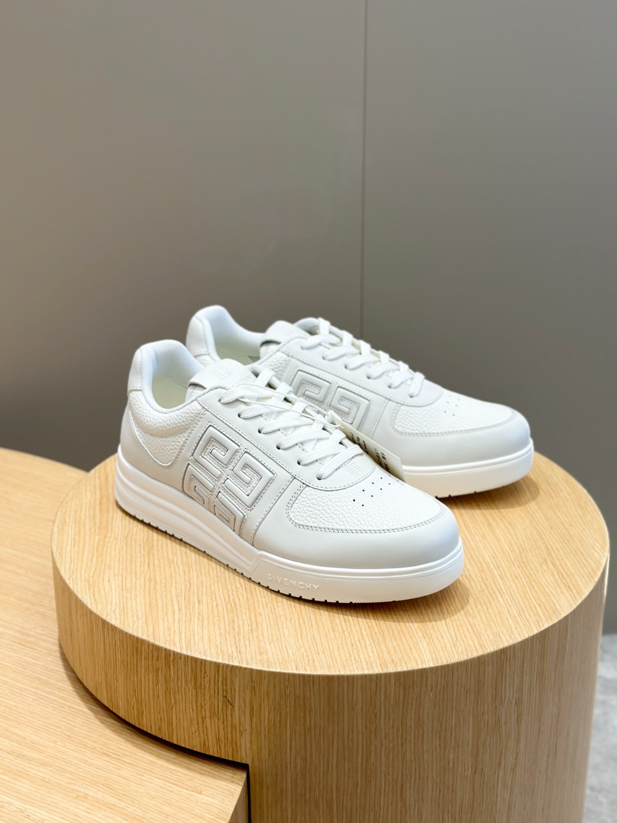 029 38123159 size 38-45