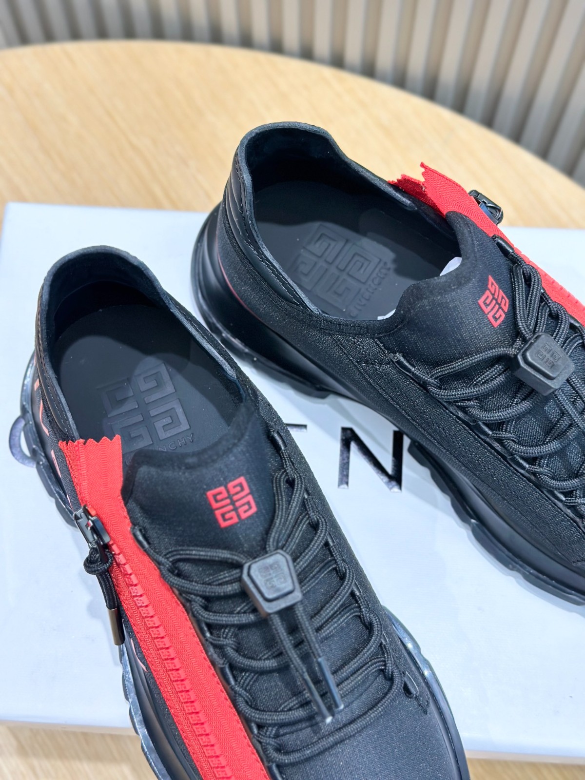 023 40123159 size 38-45