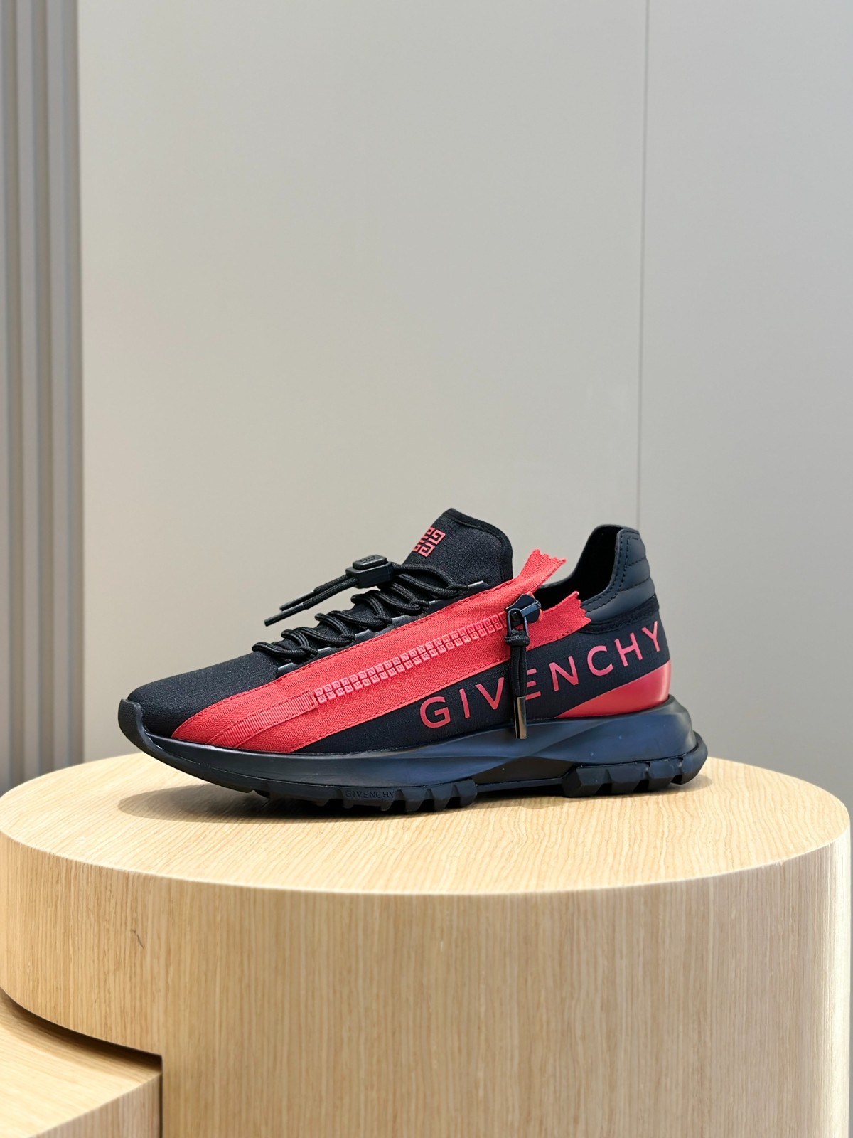 023 40123159 size 38-45