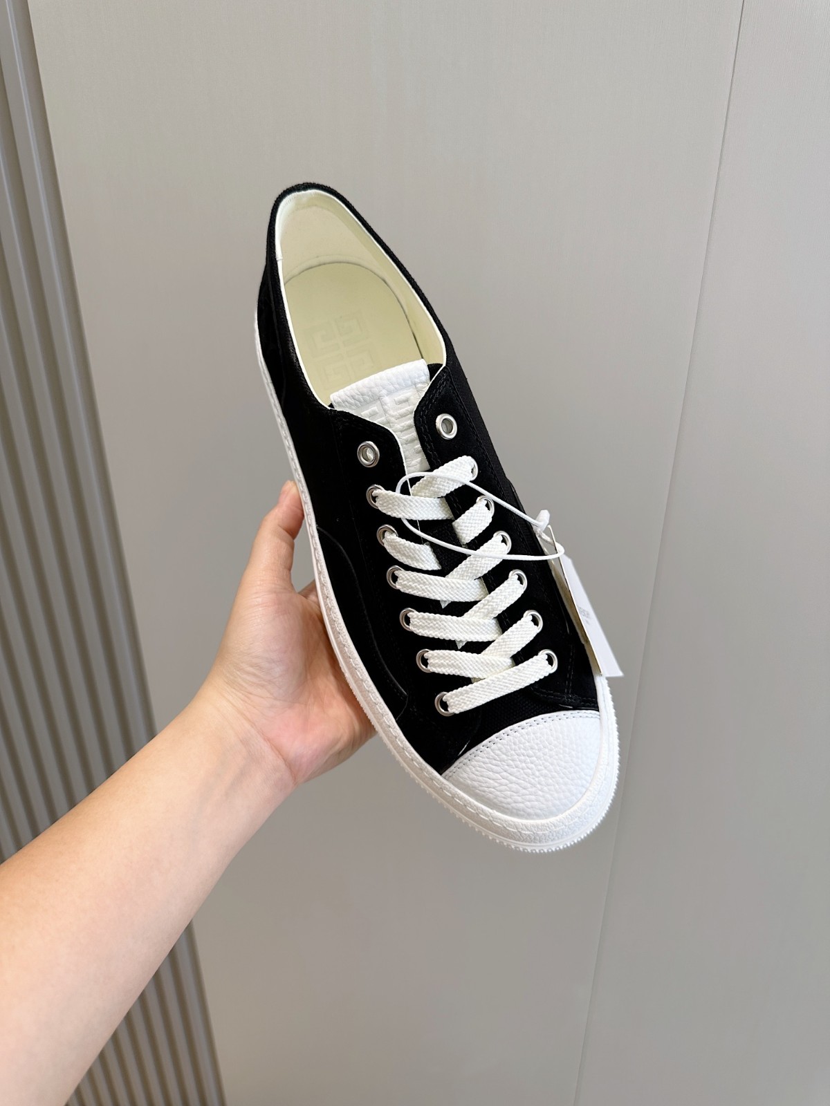 008 36123132 size 38-45