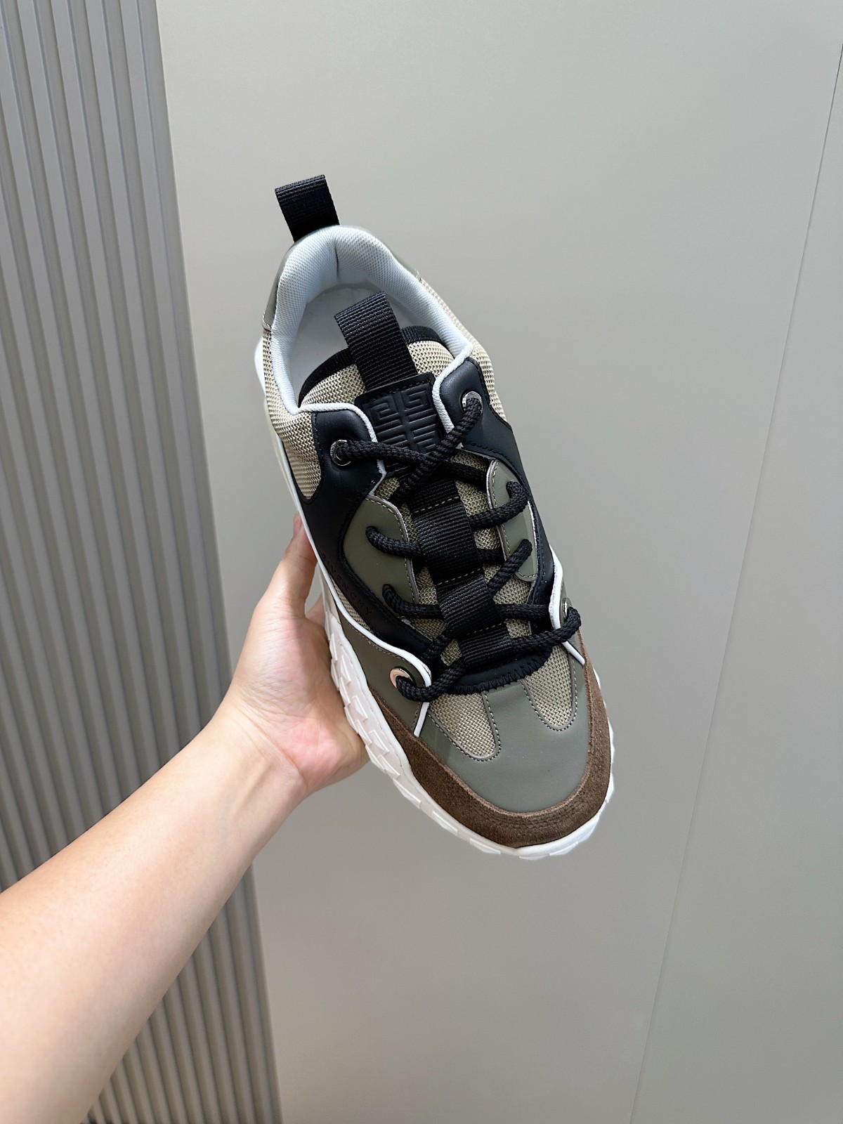 006 42123139 size 38-45