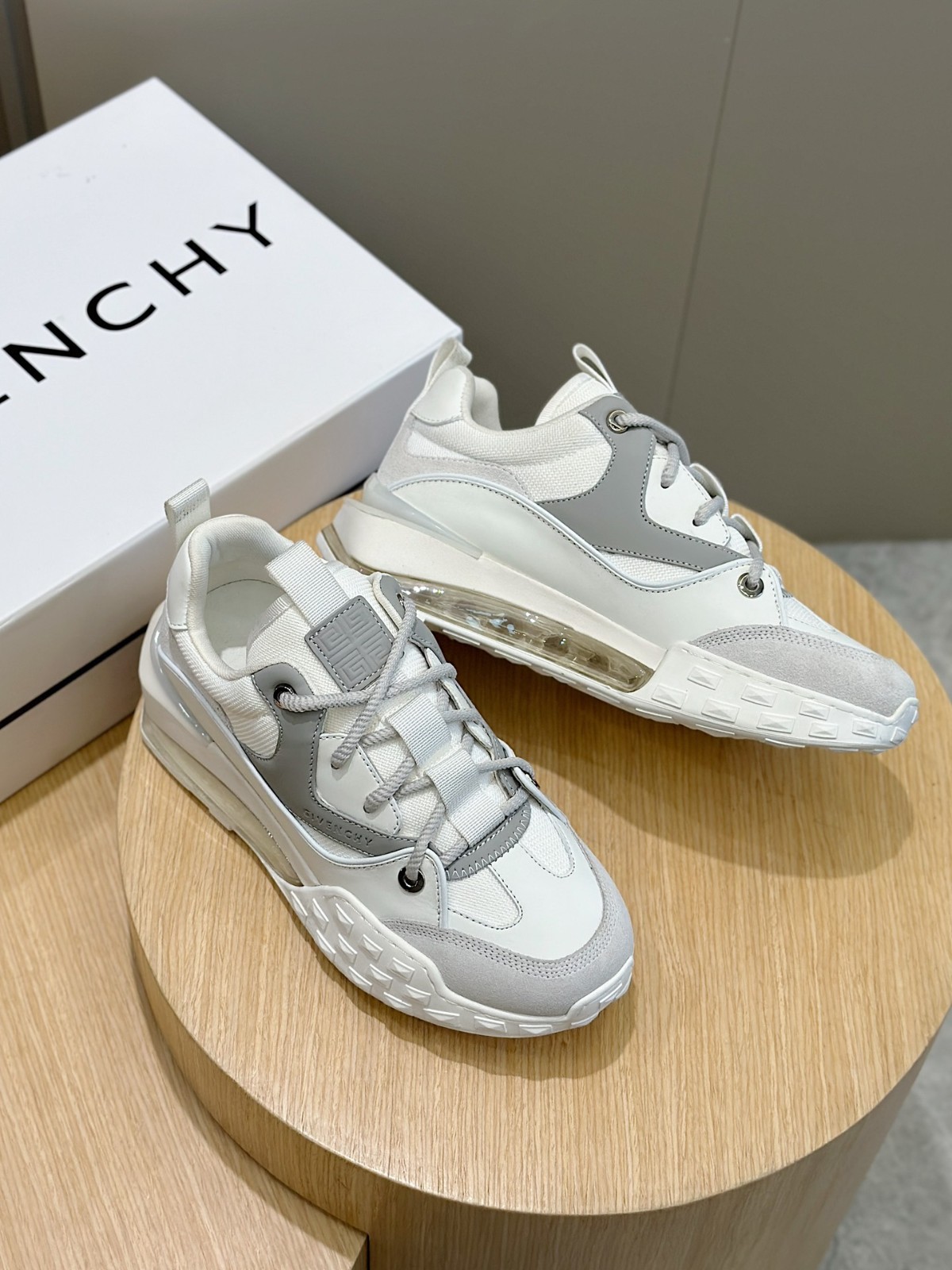 004 42123139 size 38-45