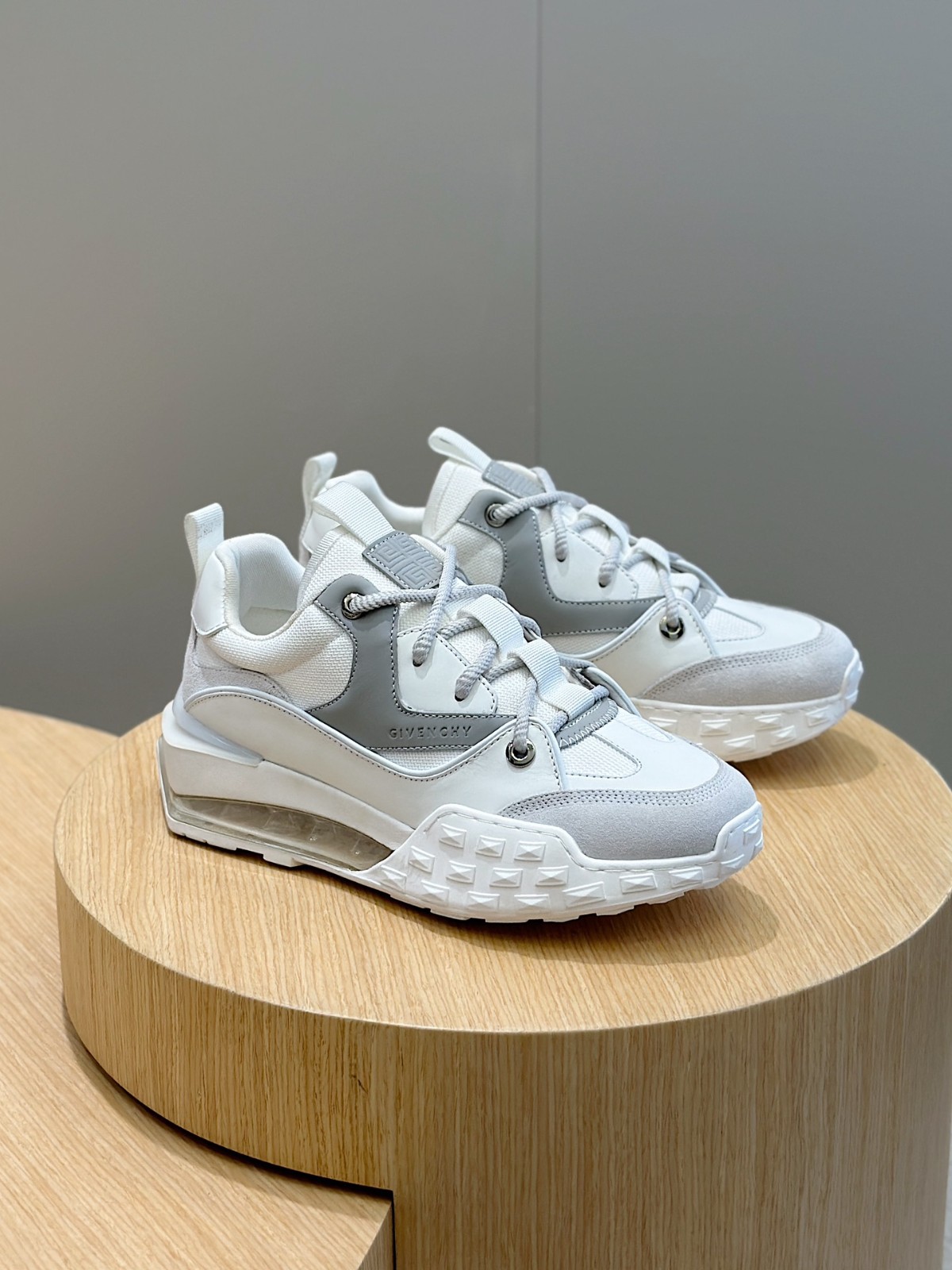 004 42123139 size 38-45