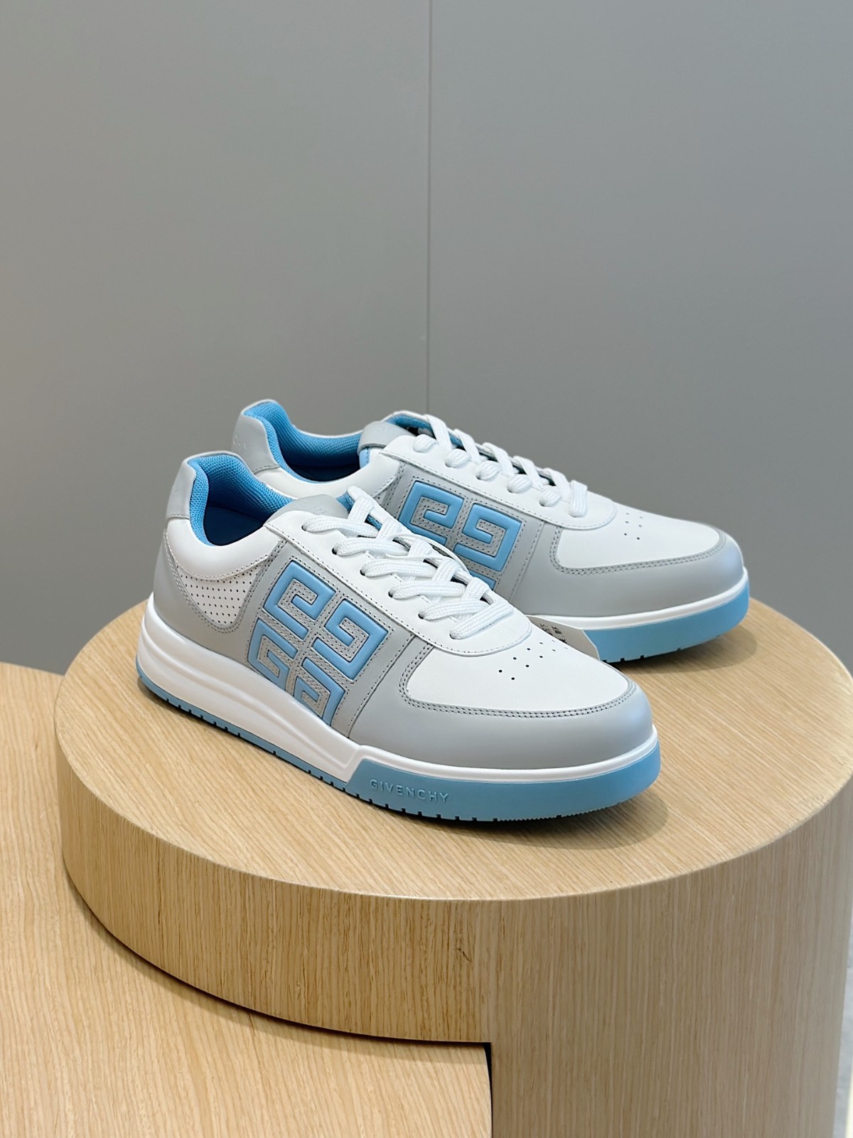 003 38123159 size 38-45