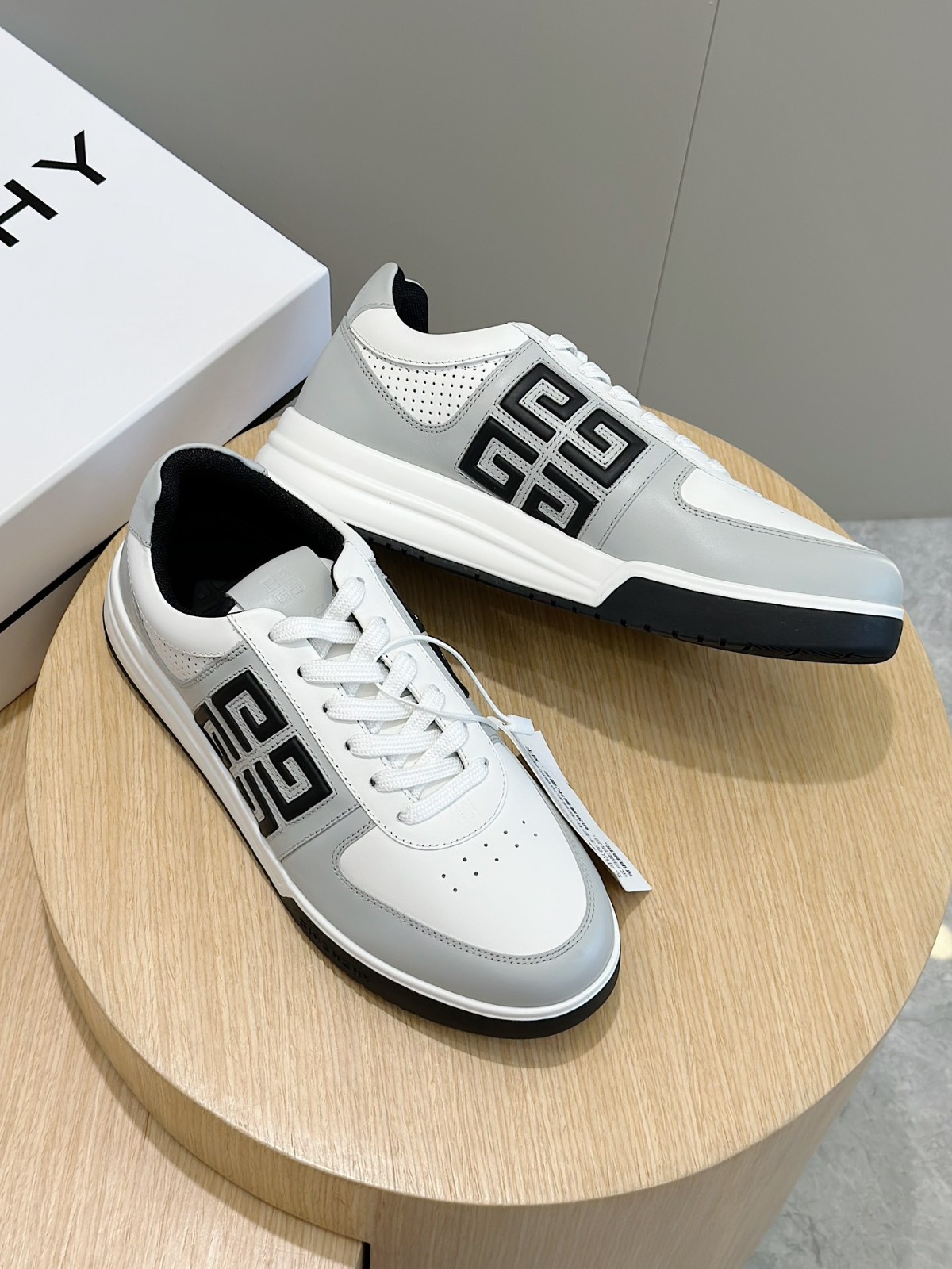 002 38123159 size 38-45