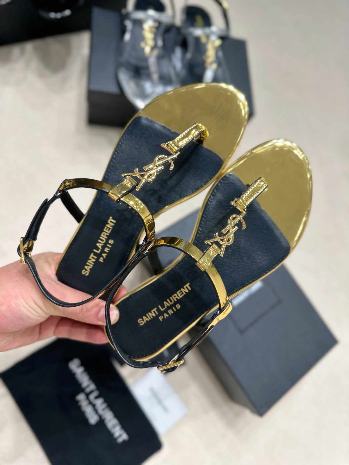 057 28123119 size 35-43