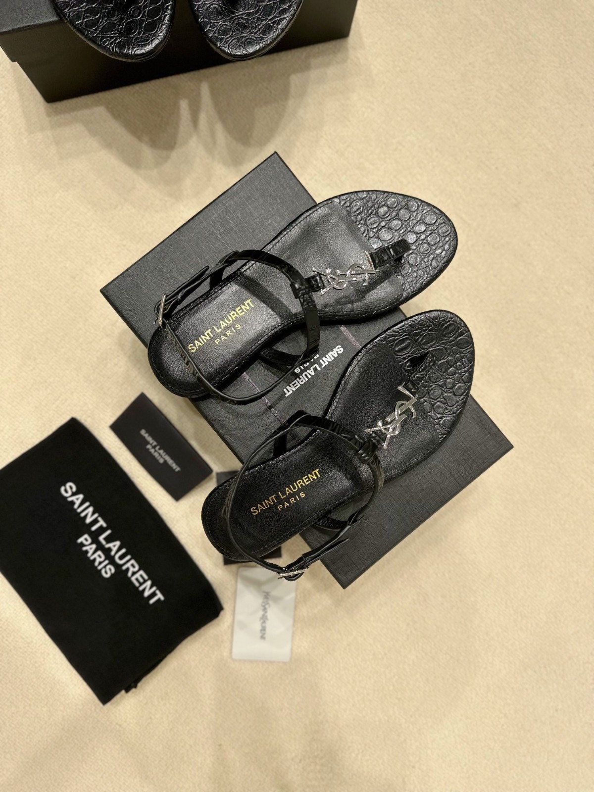 052 28123119 size 35-43